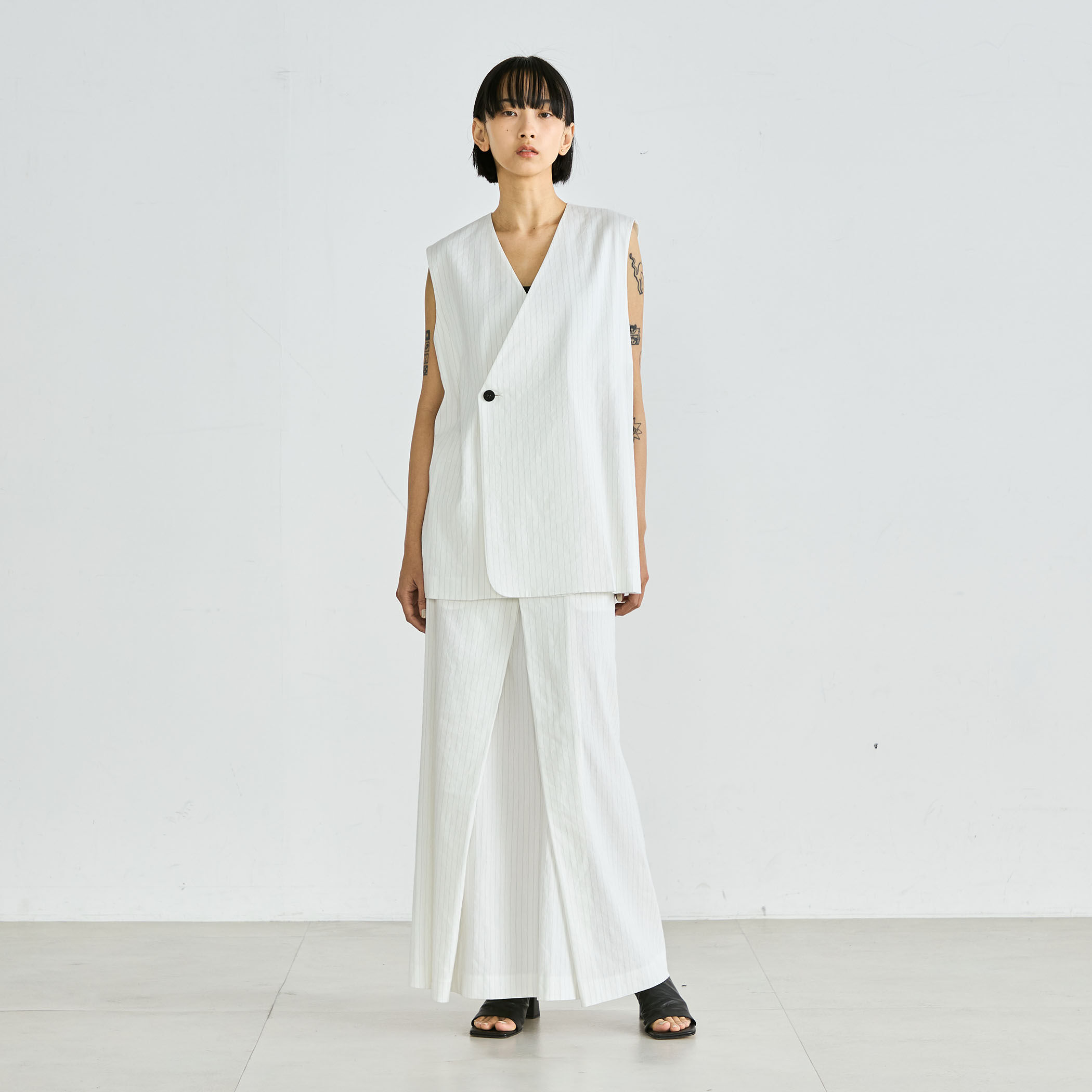 リネンストレッチ ラップスカート｜トゥモローランド 公式通販