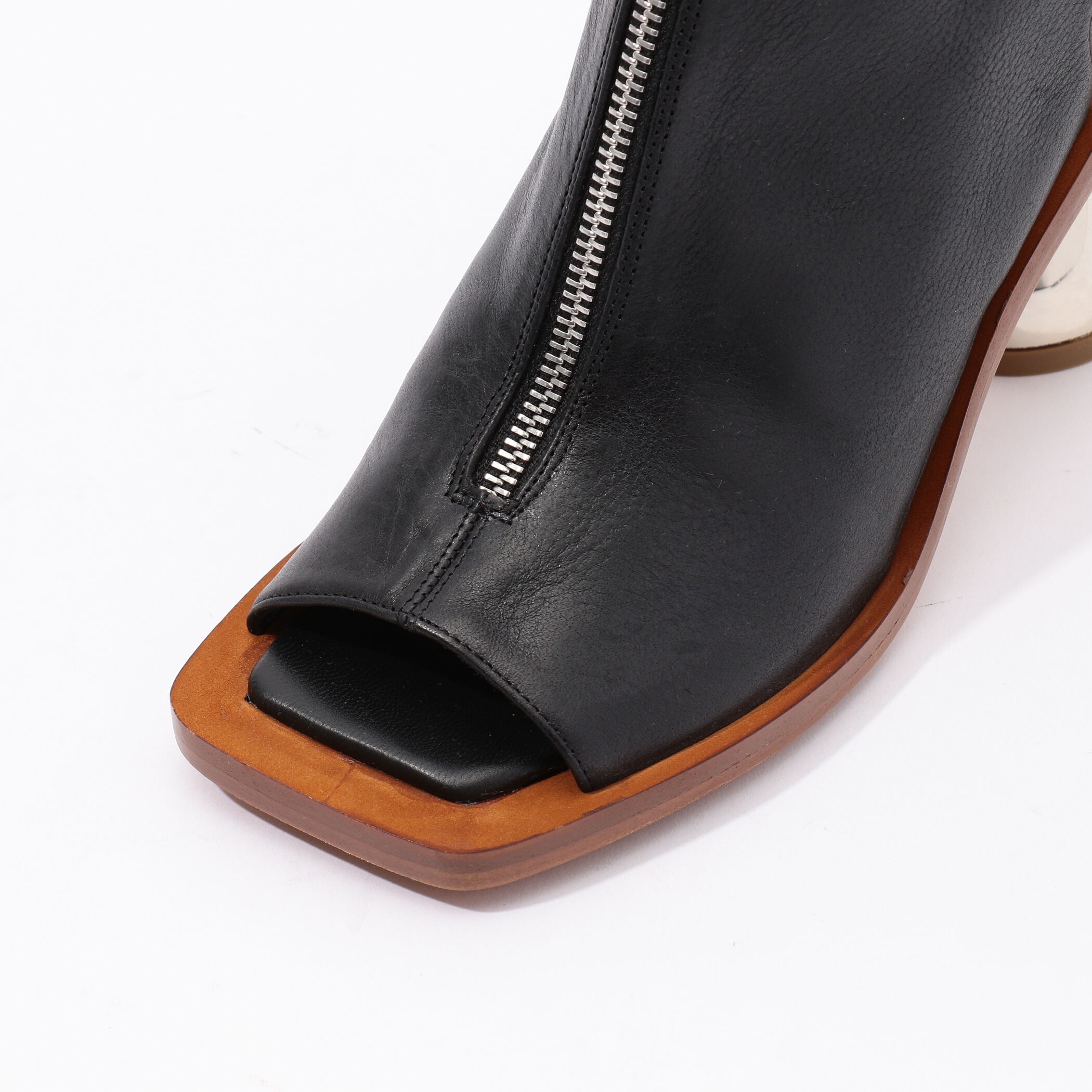 PAUL ANDREW ZIP SANDAL｜トゥモローランド 公式通販