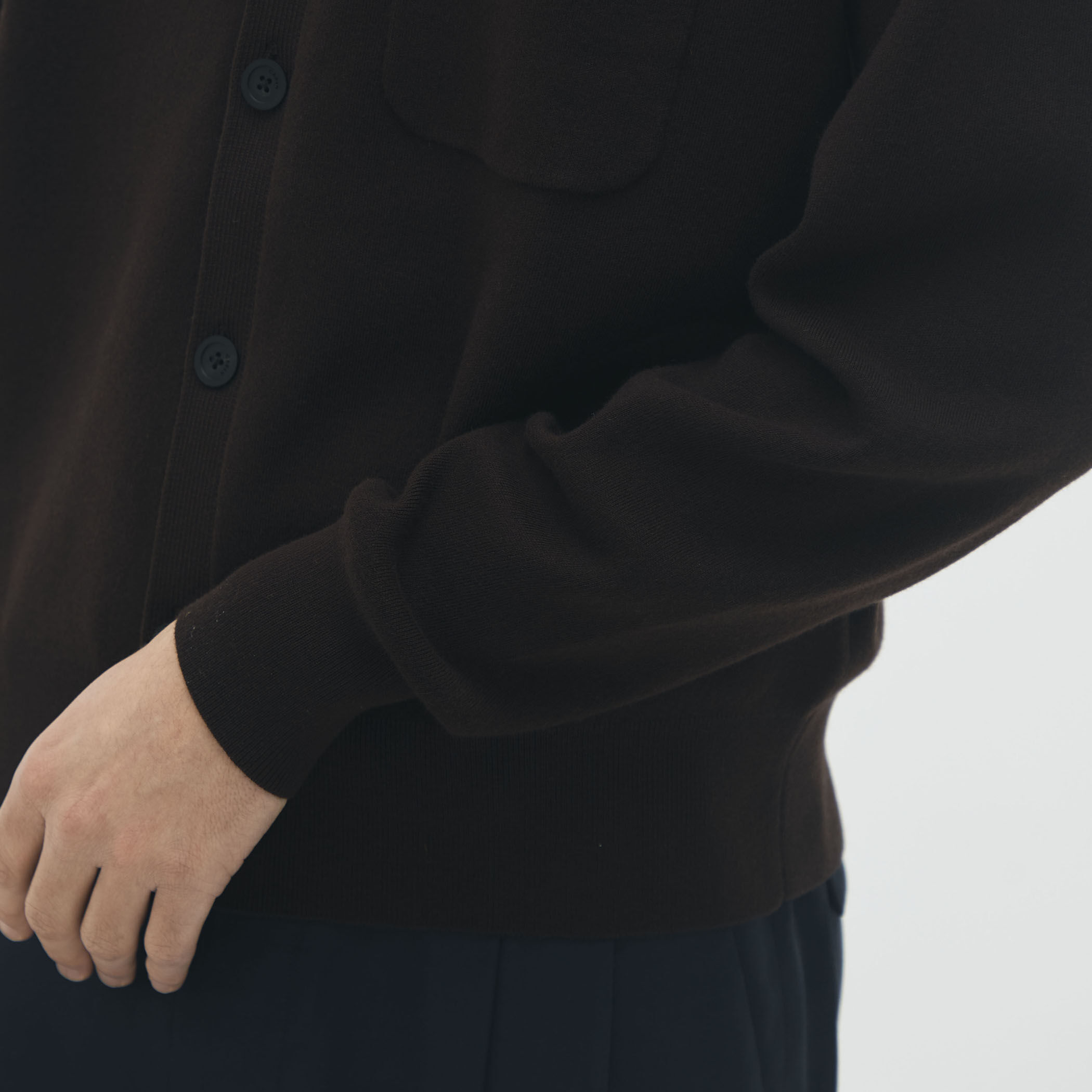 CABaN コットンカシミヤ ポケットクルーネックカーディガン