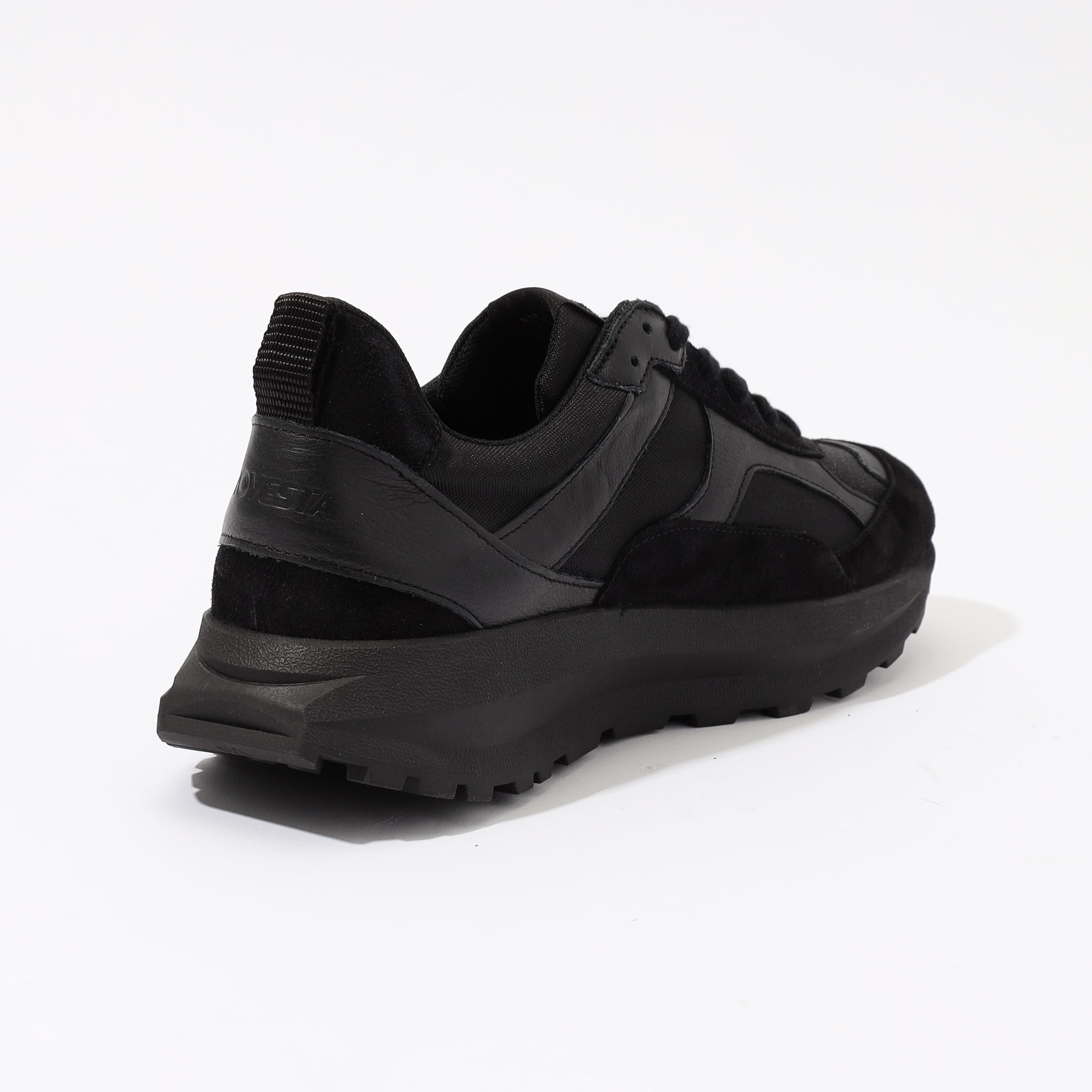 NOVESTA FLUX｜トゥモローランド 公式通販