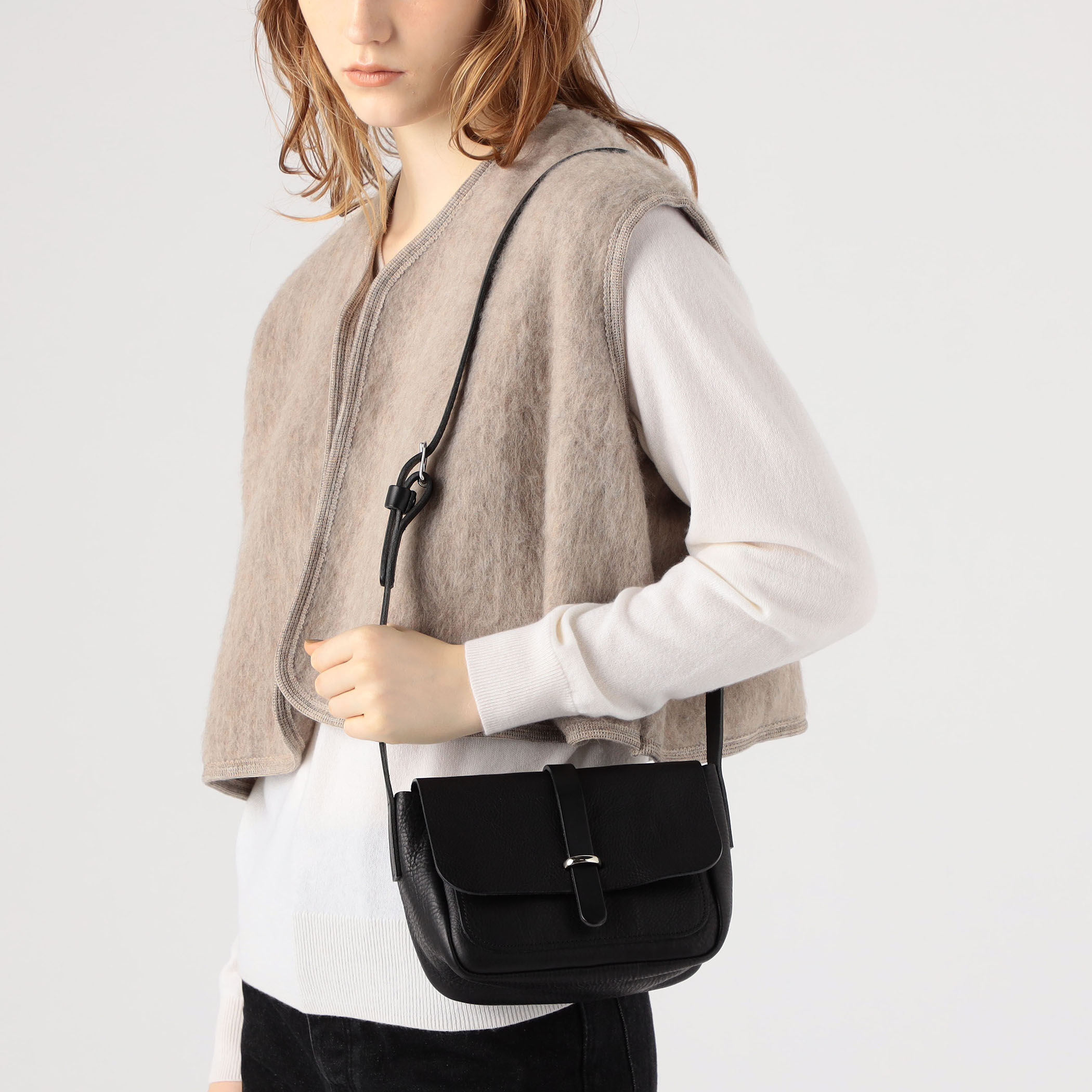 MIMI BERRY LONDON JAY LEATHER ショルダーバッグ｜トゥモローランド 公式通販