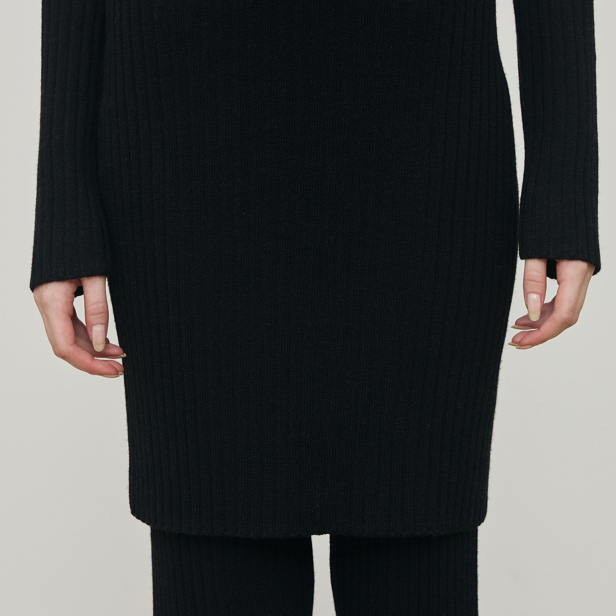 ウールリブ Vネックワンピース｜トゥモローランド 公式通販