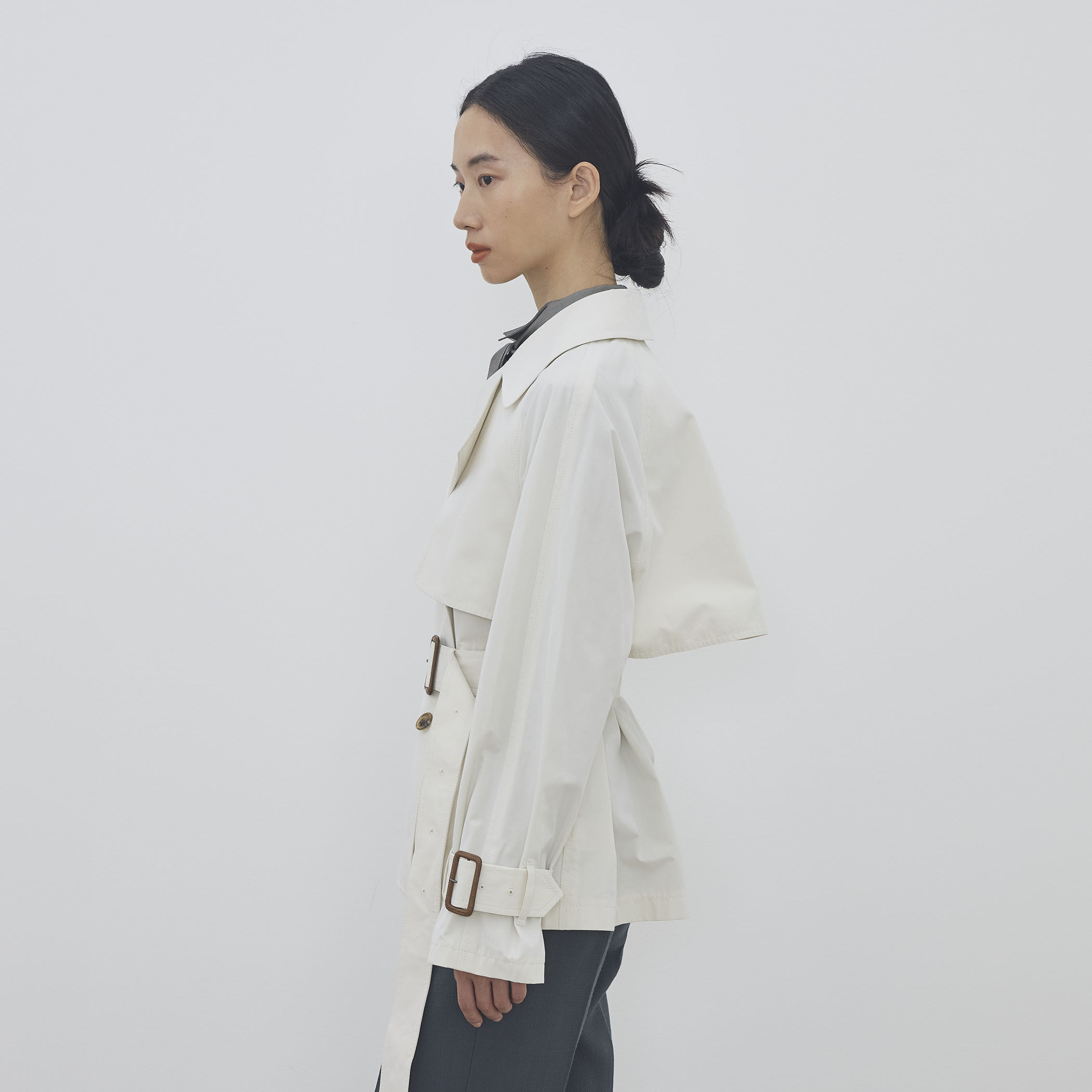 コットンドライクロス ショートトレンチコート｜トゥモローランド 公式通販