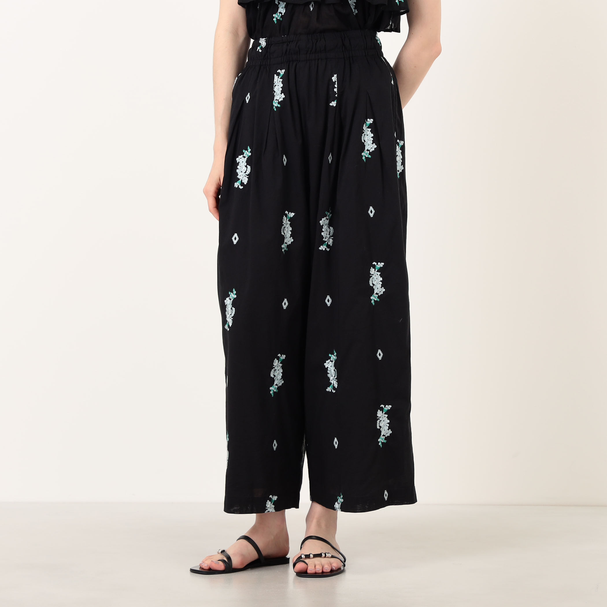 ne Quittez pas Cotton Voile Jasmin パンツ｜トゥモローランド 公式サイト