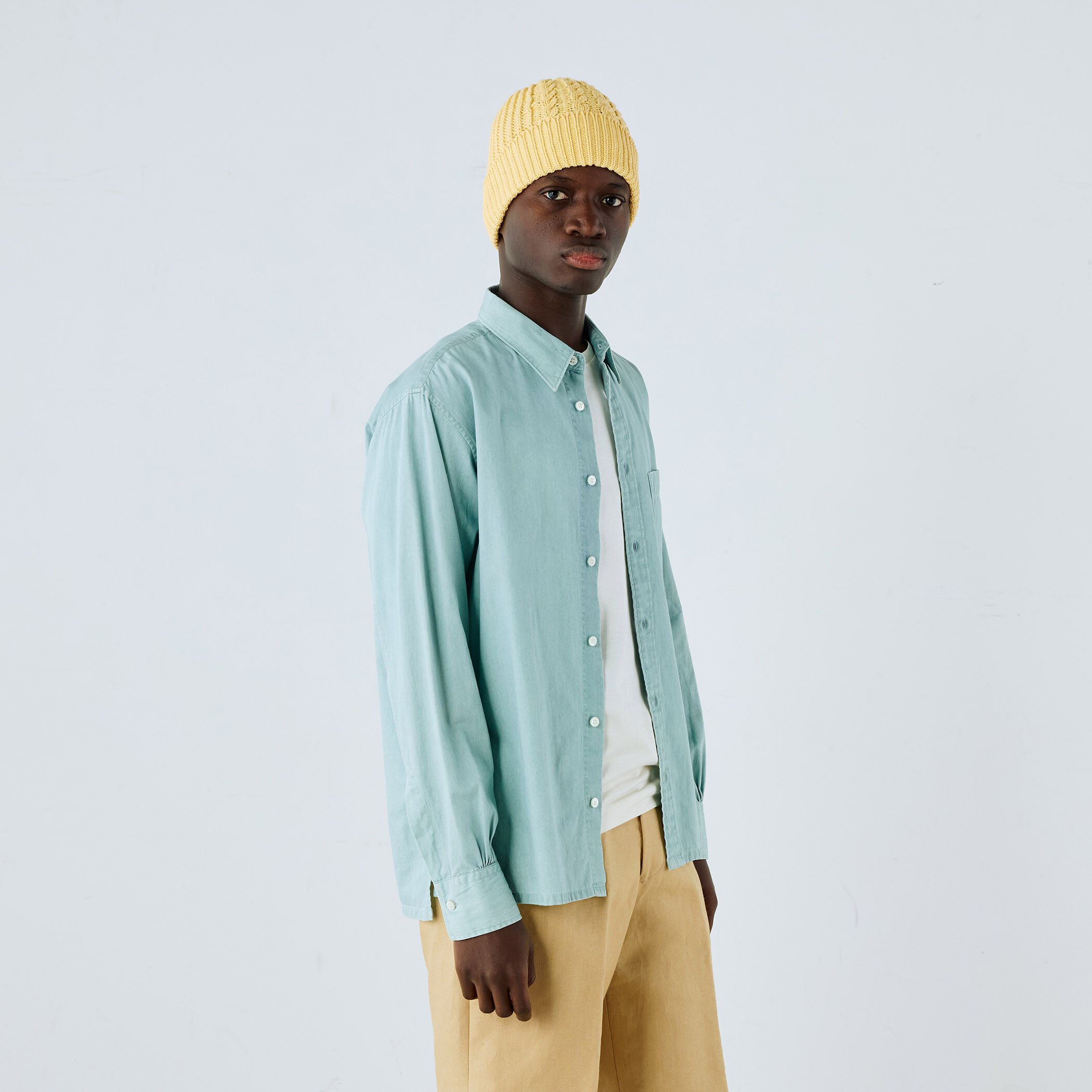 □□□インディゴツイル レギュラーカラーシャツ｜トゥモローランド