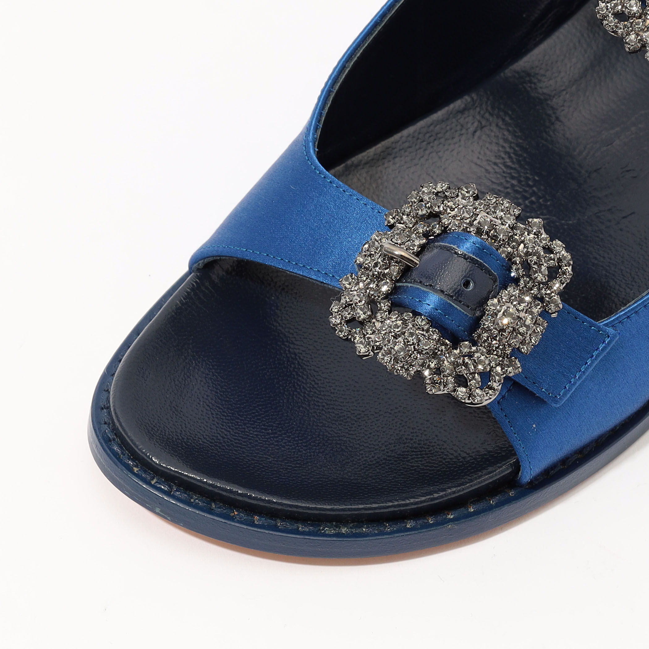 MANOLO BLAHNIK STURLUSHANGI｜トゥモローランド 公式通販