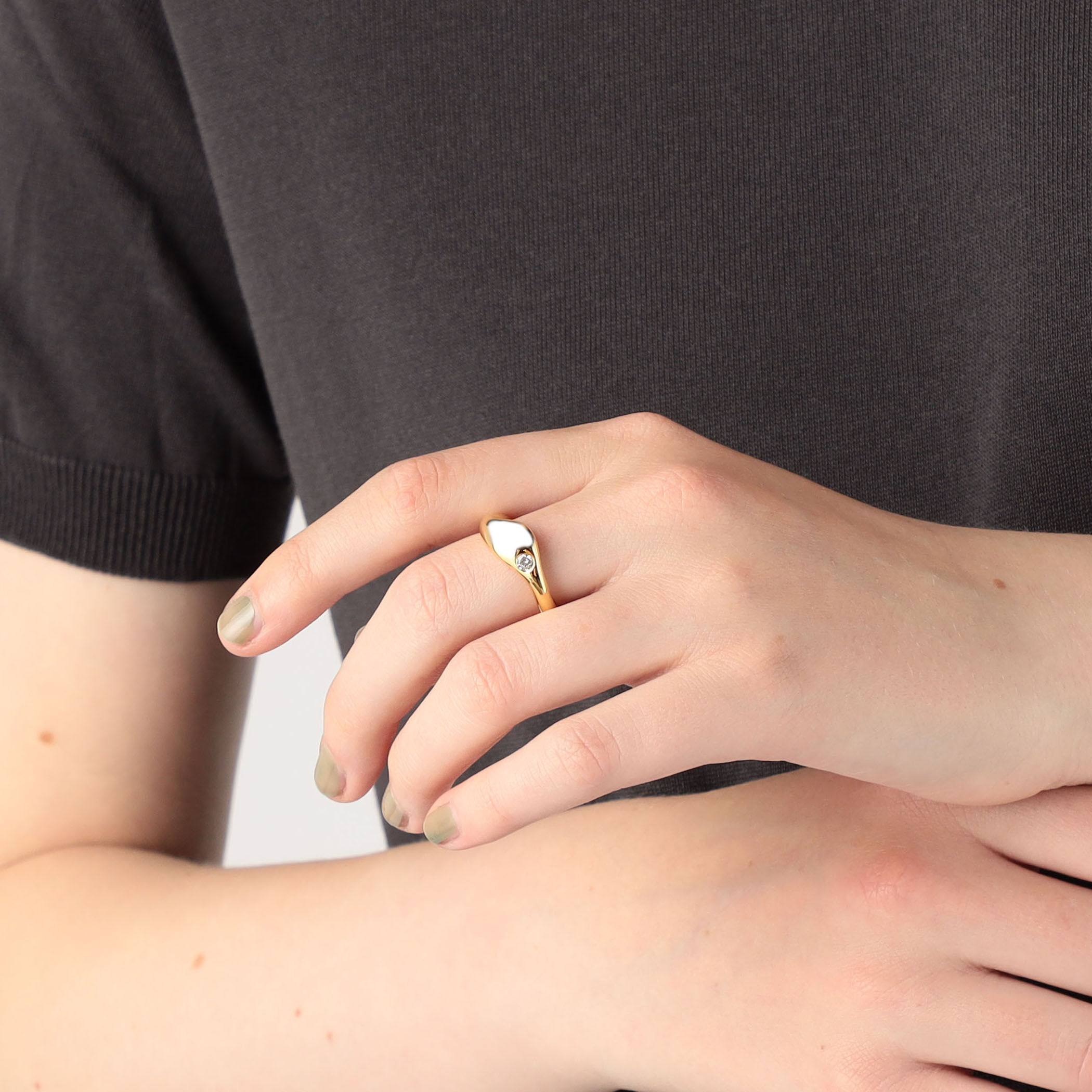 MARIA BLACK Dolphin Ring Gold リング｜トゥモローランド 公式通販