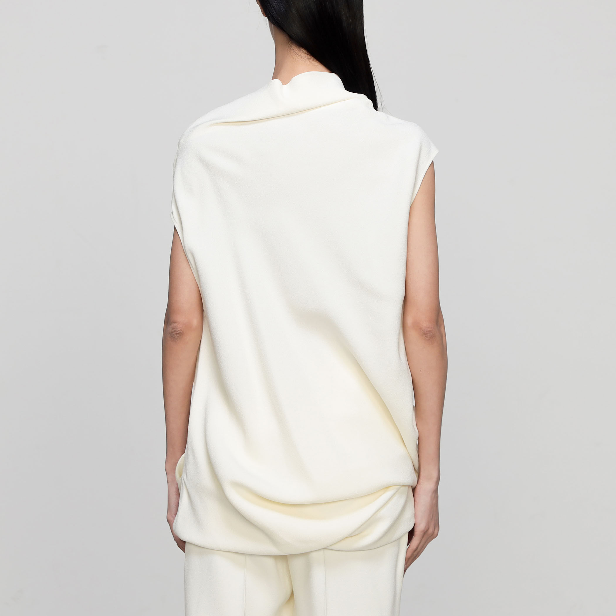 レーヨンアムンゼン アシンメトリックタックドレープブラウス