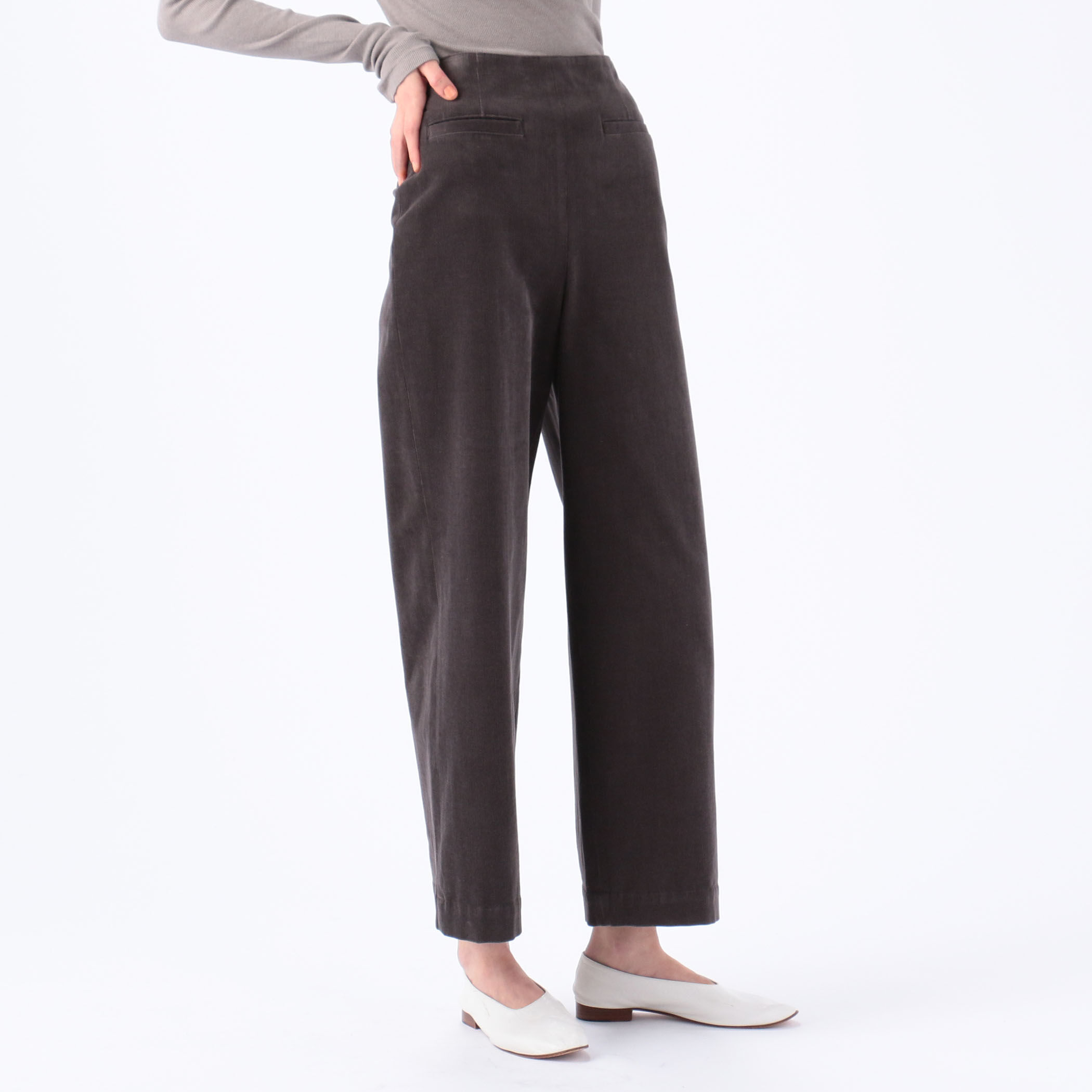 ストレッチコーデュロイ セミワイドクロップドパンツ