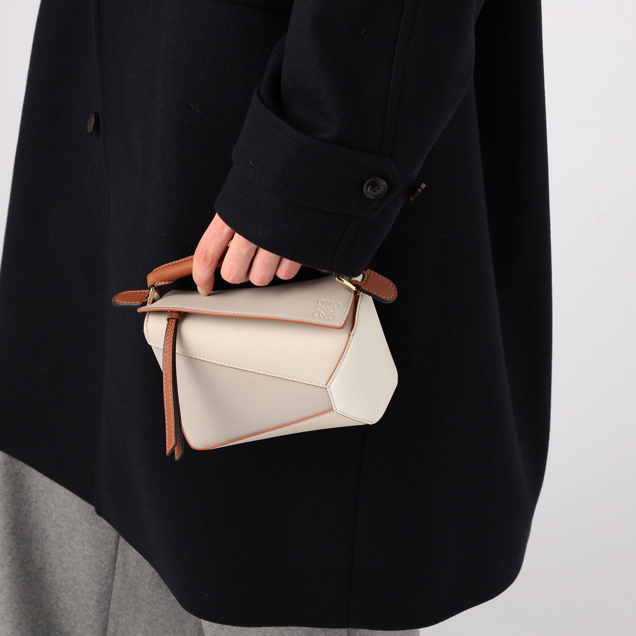 LOEWE☆ミニ パズルエッジバッグ resize_image.php?image=loewe/