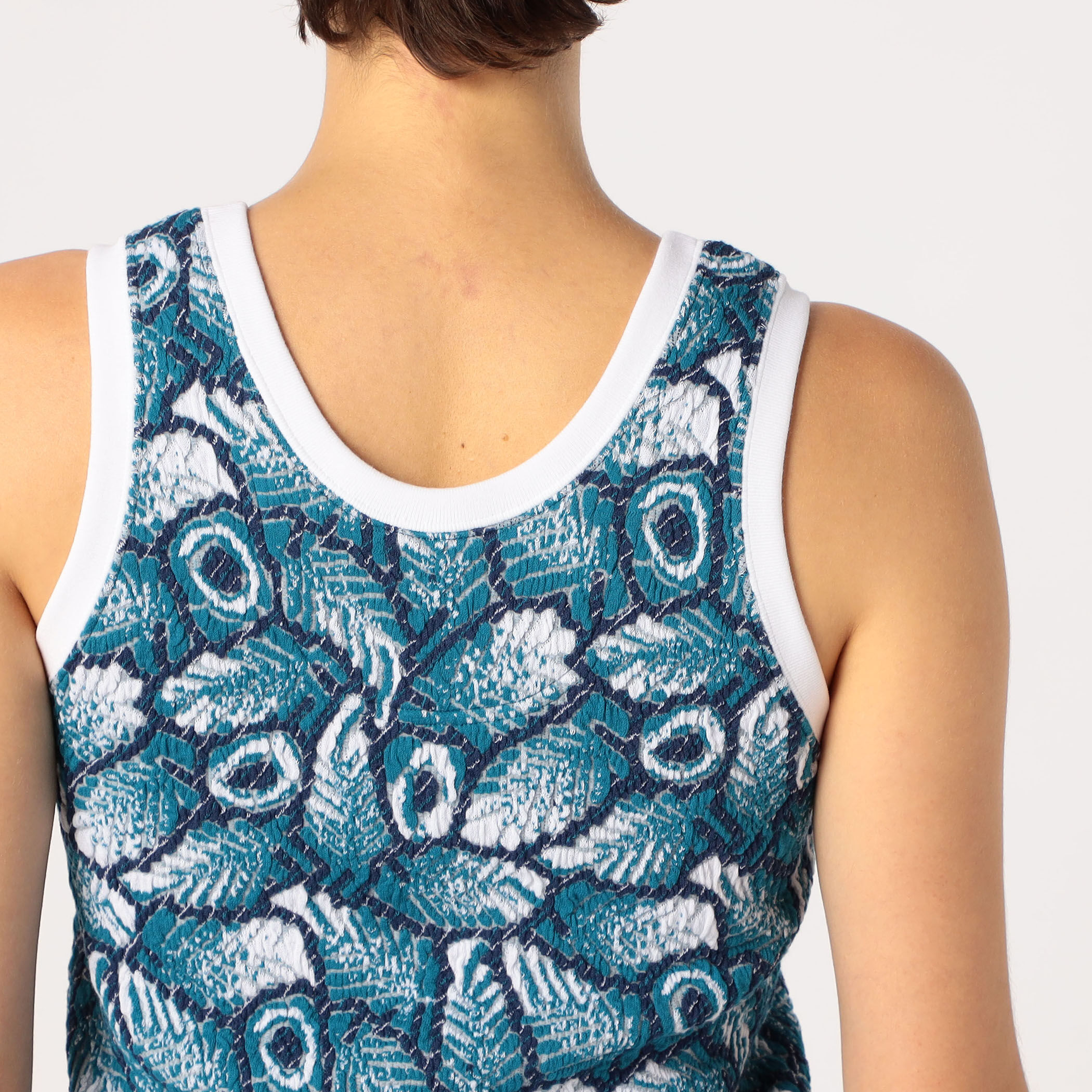 リーフジャカードニット タンクトップ｜トゥモローランド 公式通販