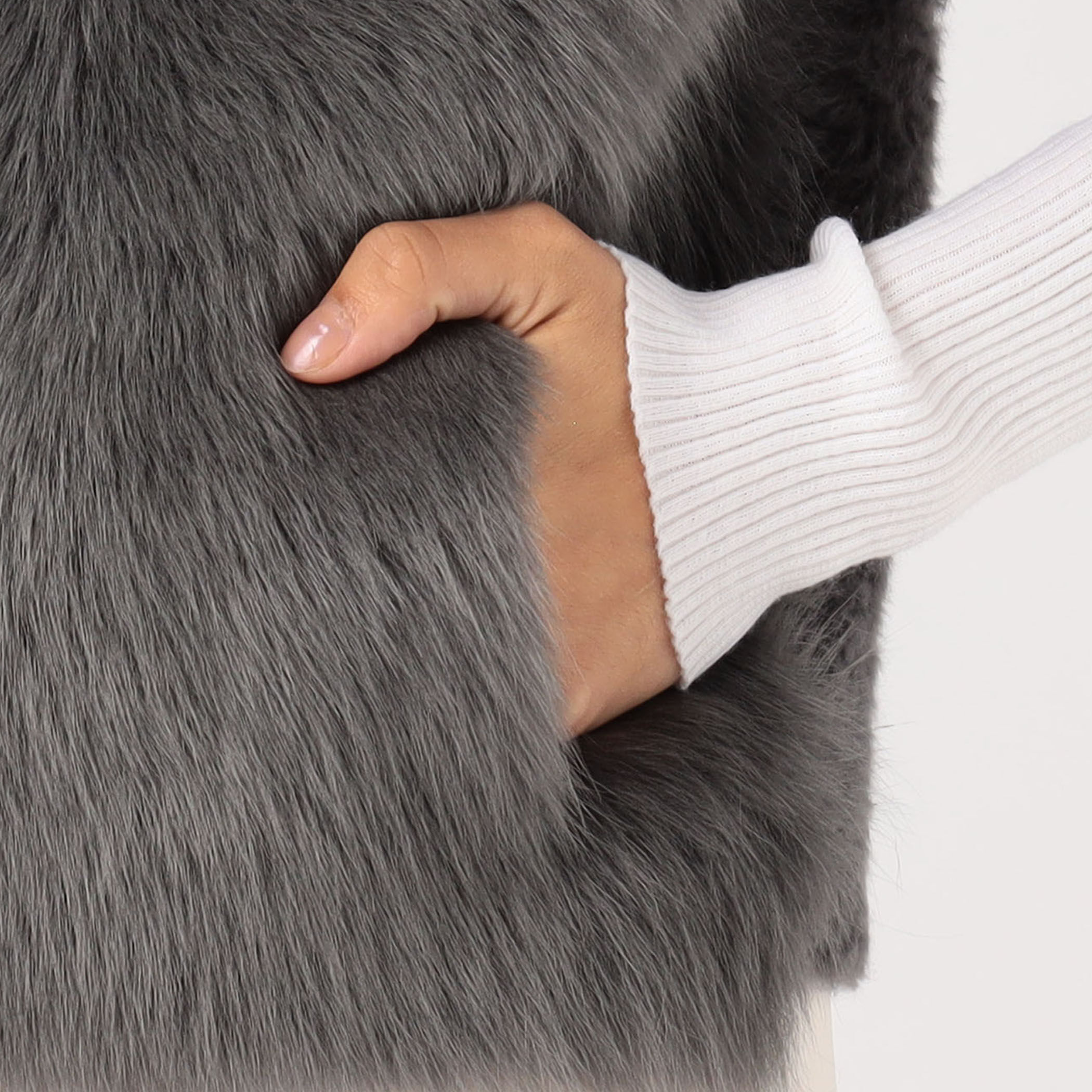 KARL DONOGHU ムートン　ジレ KARL DONOGHUE ムートンジャケット｜トゥモローランド 公式通販