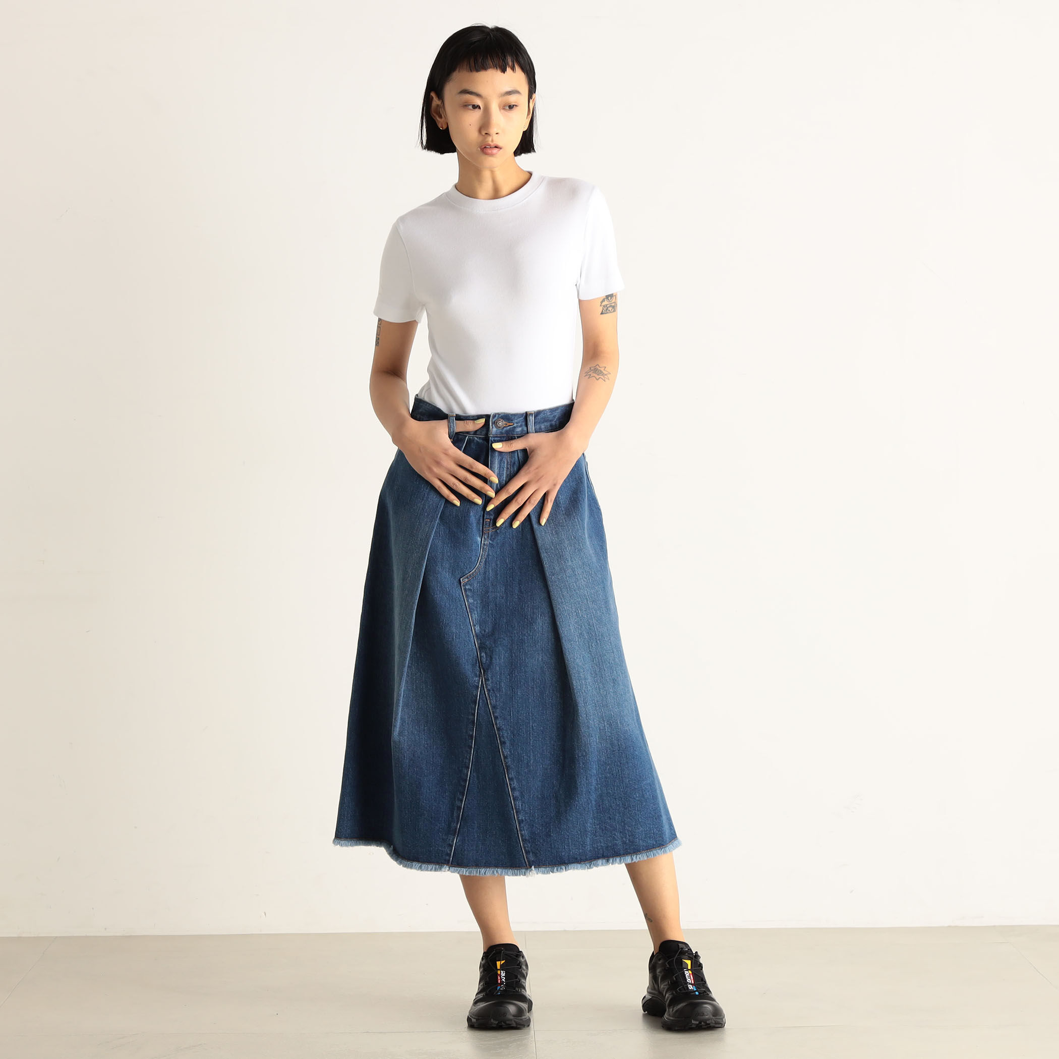 DT☆Intrend「2OSSIDO」コットン フレアスカート 38．5／－インディゴガーゼわた柄刺繍 フレアーギャザースカート