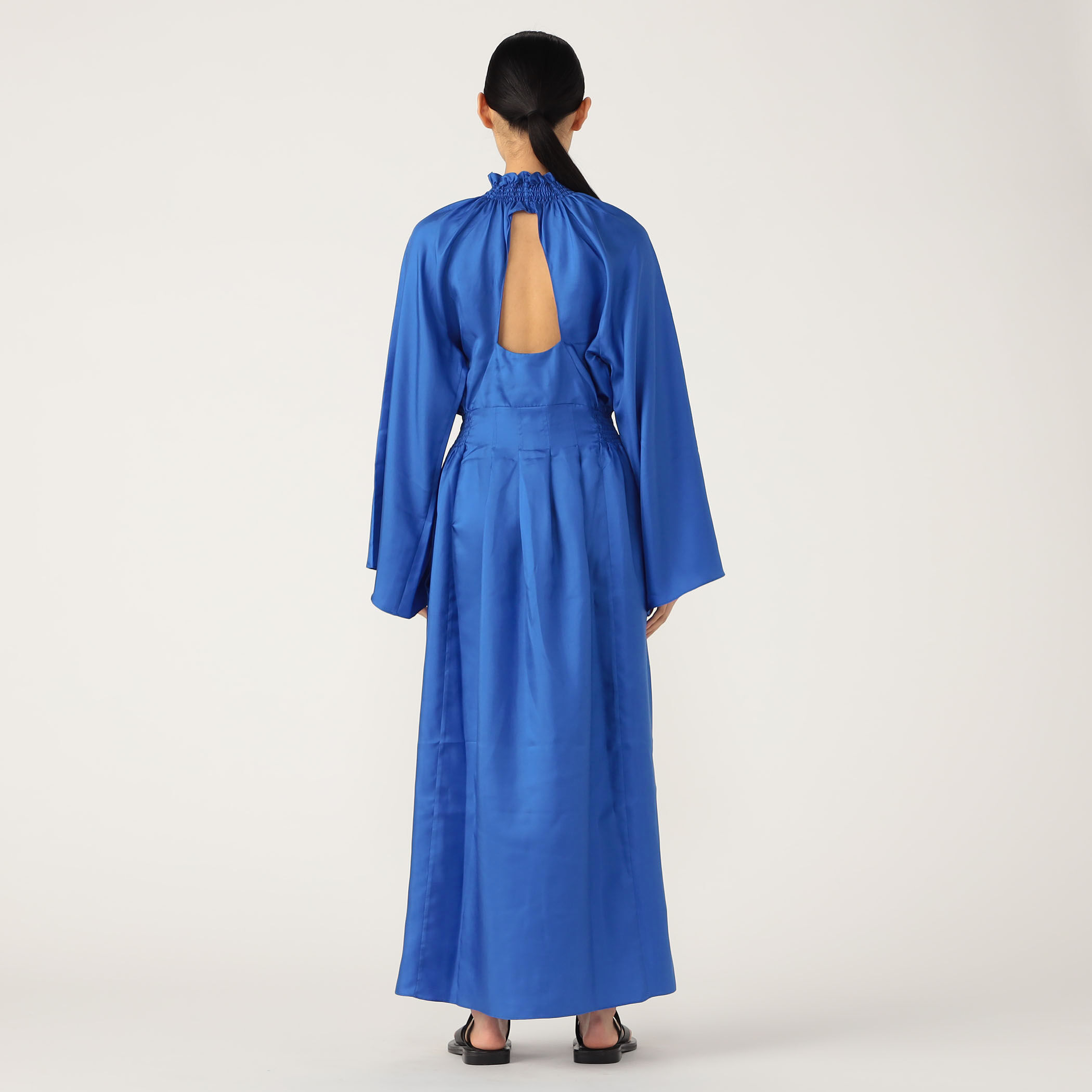 TEIJA Alva シルクドレス｜トゥモローランド 公式通販
