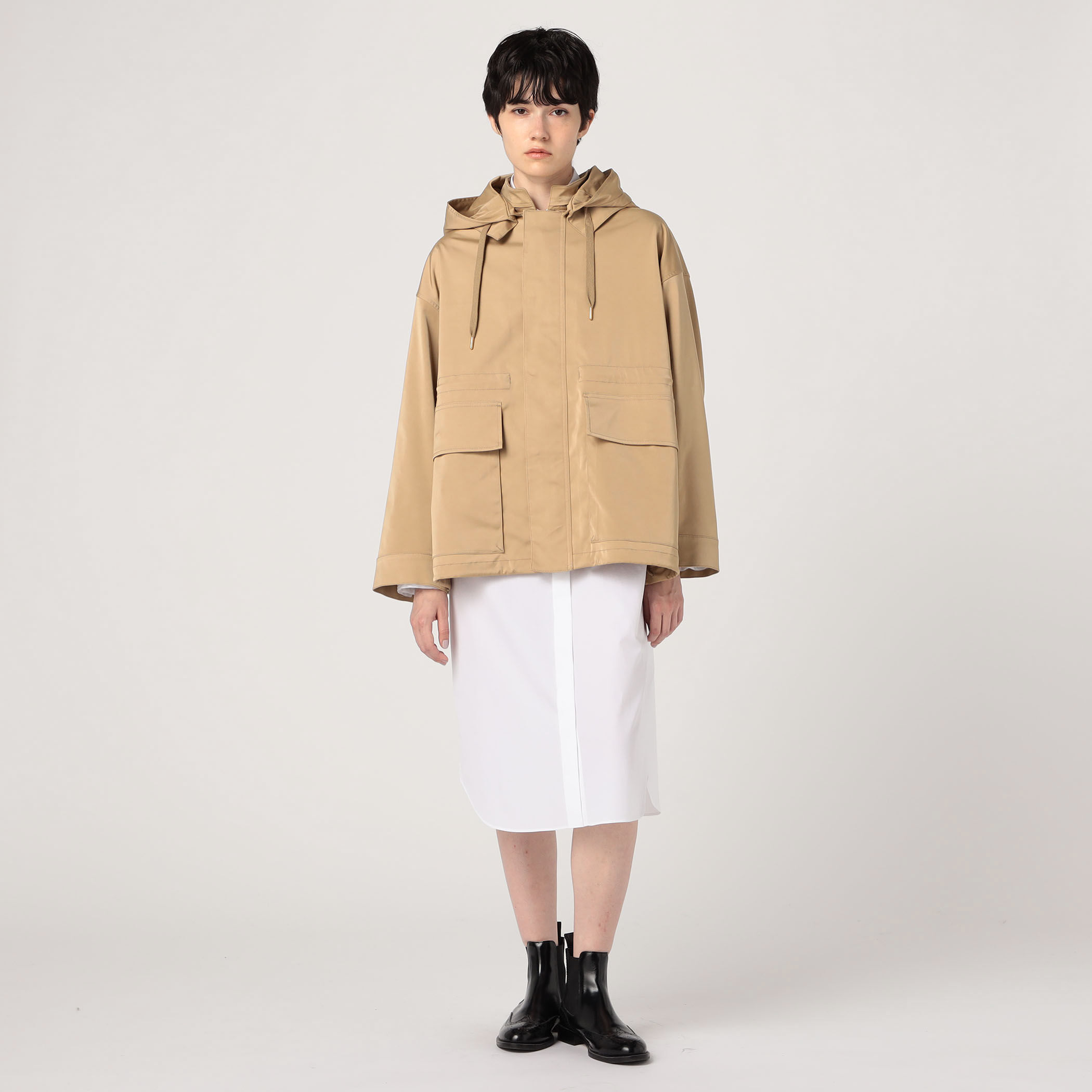 ★マカフィー トゥモローランド　ジャケット　ブルゾン　フード付き ダブルサテン フーディーブルゾン｜トゥモローランド 公式通販