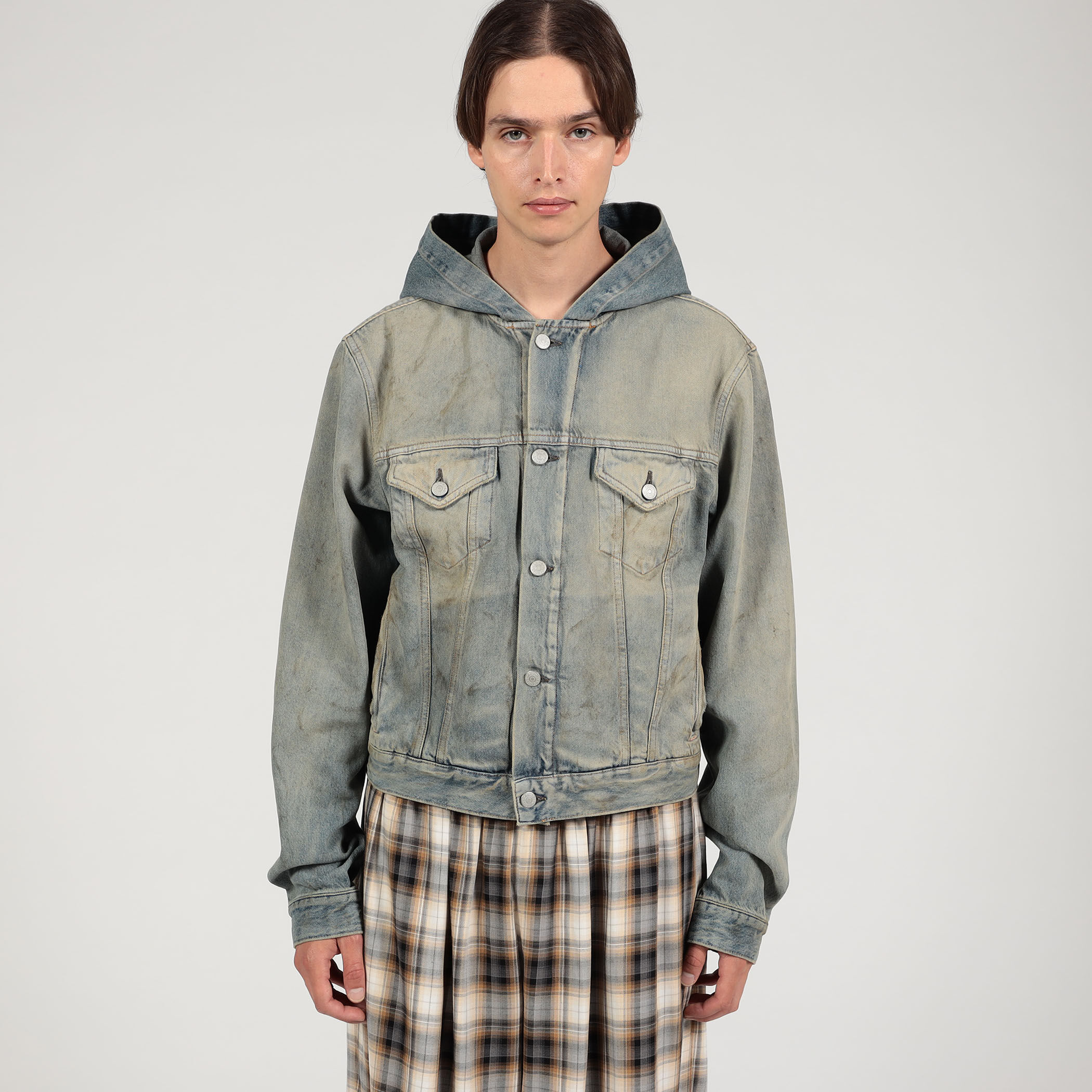 Acne Studios デニムジャケット32 トゥモローランドセレクト Acne Studios デニムジャケット フーディー｜トゥモローランド 公式サイト