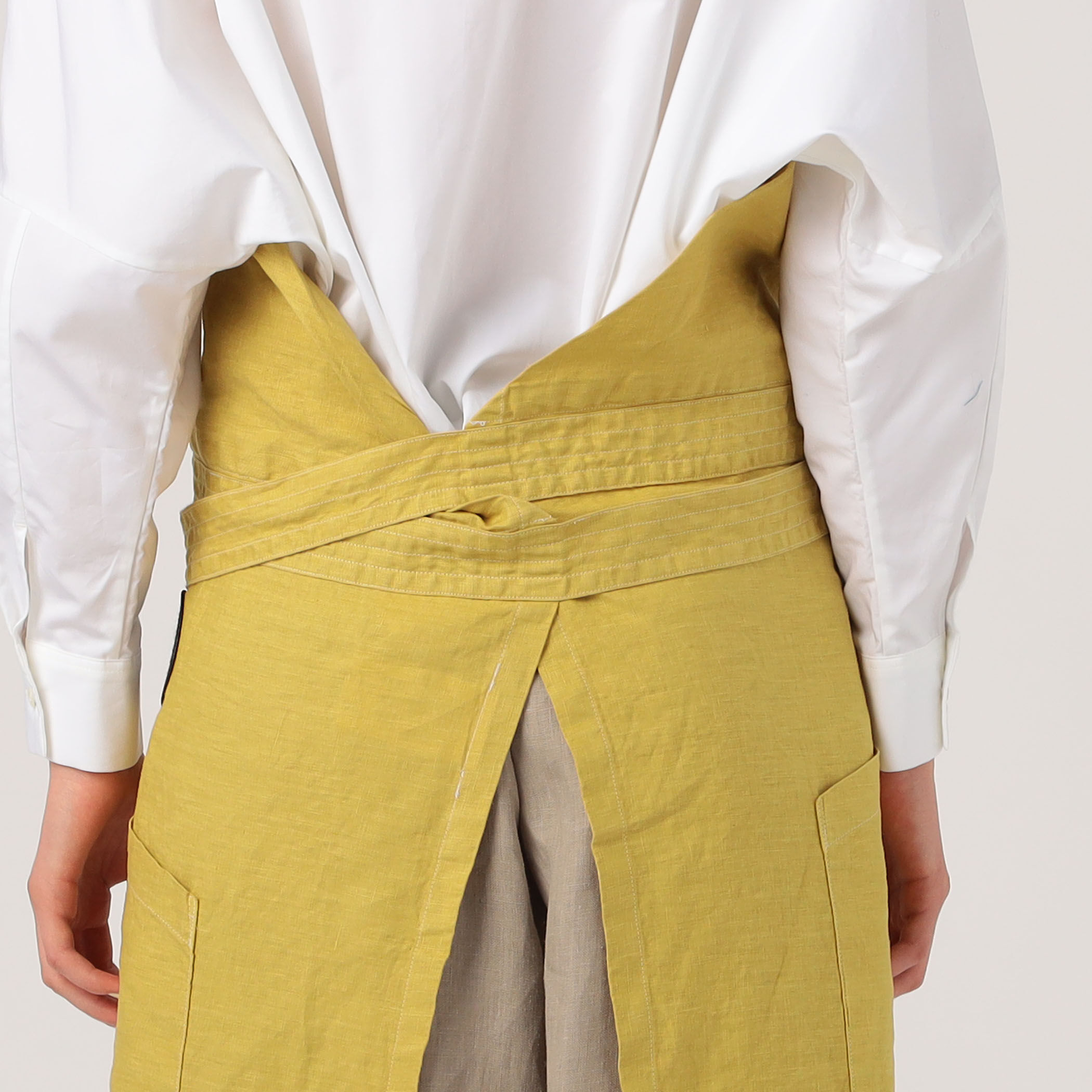 別注】Lefts， for GALERIE VIE ANYBODY'S APRON｜トゥモローランド