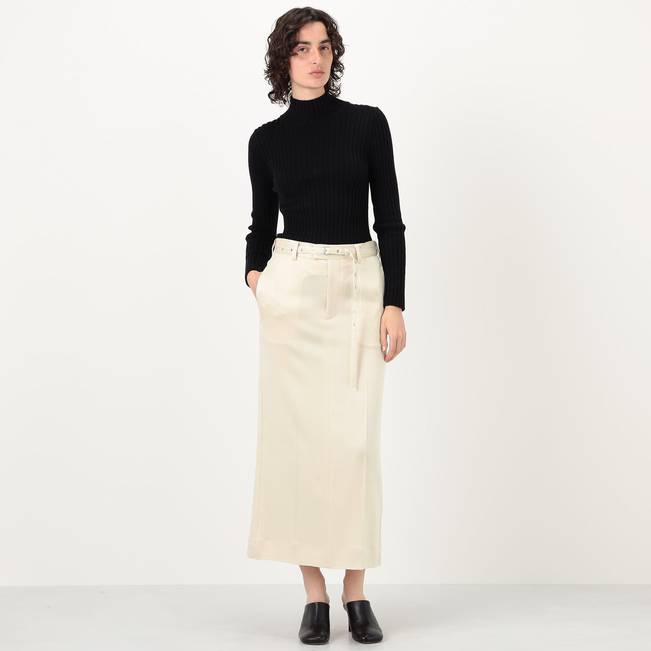 KANAKO SAKAI SATIN LONG SKIRT｜トゥモローランド 公式通販