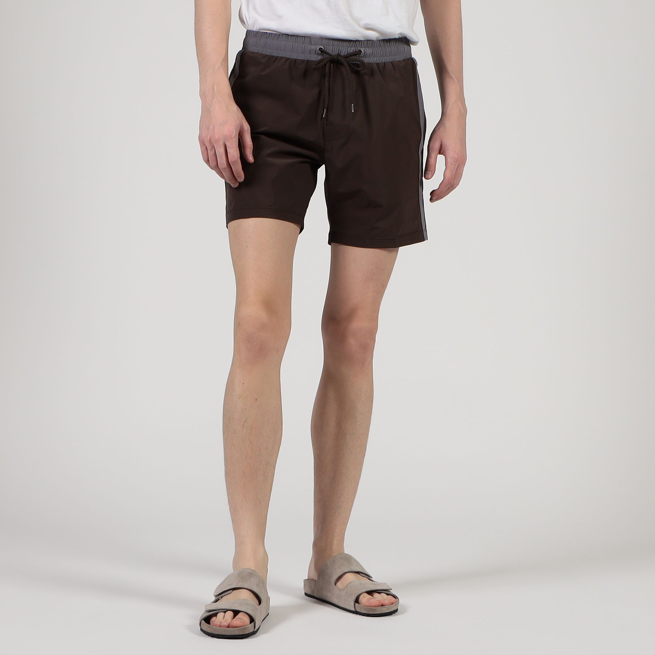 YOSEMITE サイドストライプショーツ MWMS4225｜トゥモローランド 公式通販