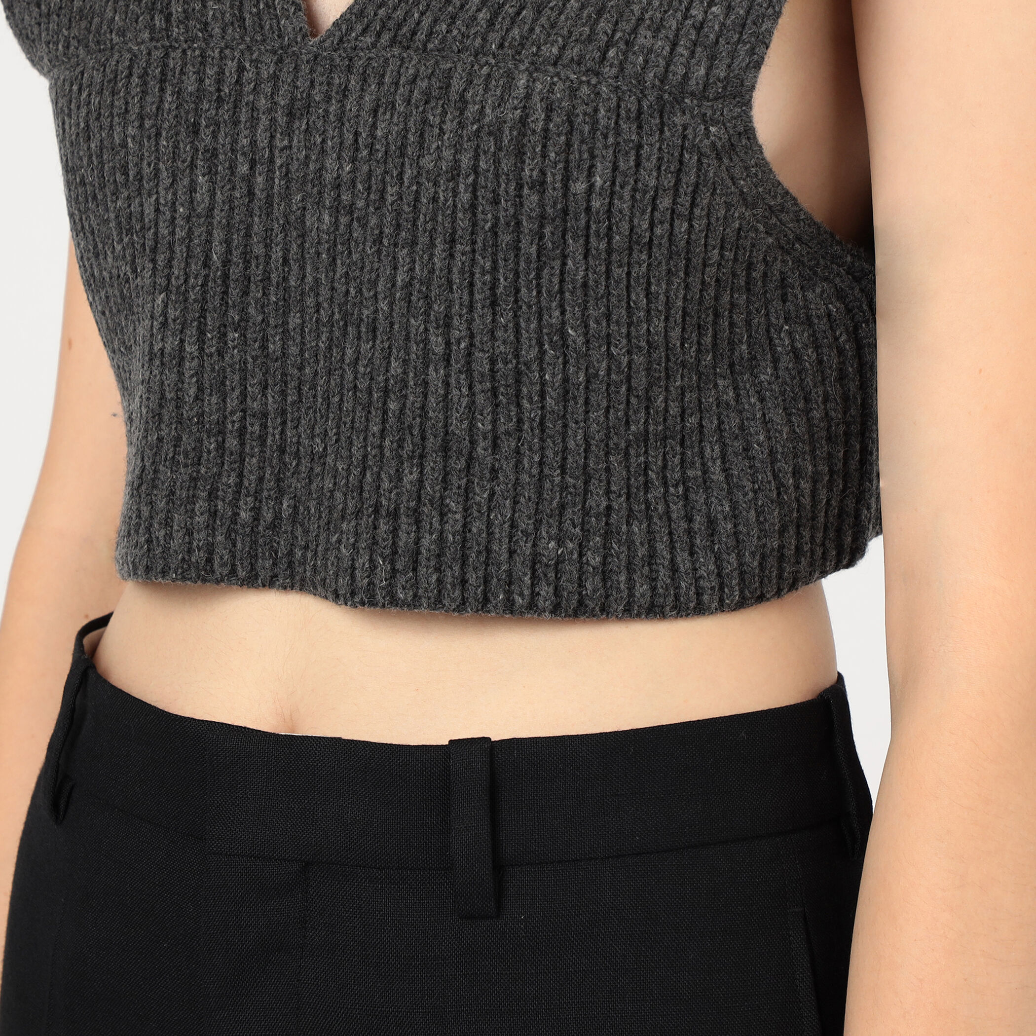 【美品】HYKE ハイク RIBBED CROP TOP グレー HYKE(ハイク)】 WIDE RIBBED CROPPED VEST｜PARIGOT ONLINE