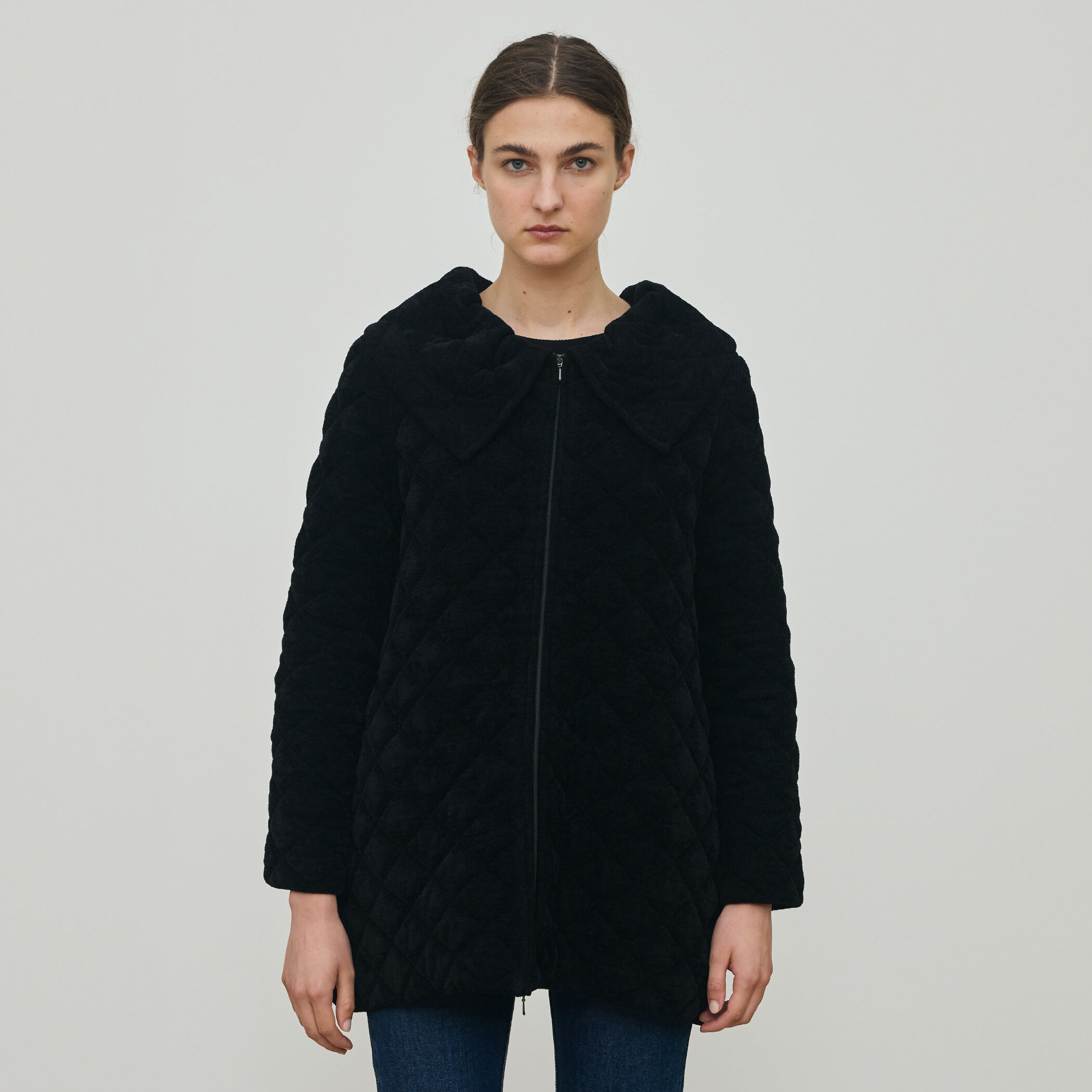 キルティングベロアニット ビックカラーコート｜トゥモローランド 公式通販