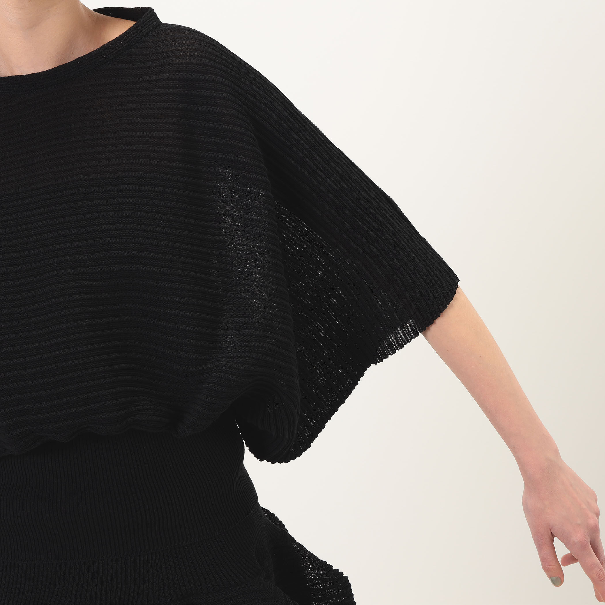 CFCL TC POTTERY SHORT SLEEVE ROUND TOP プルオーバー