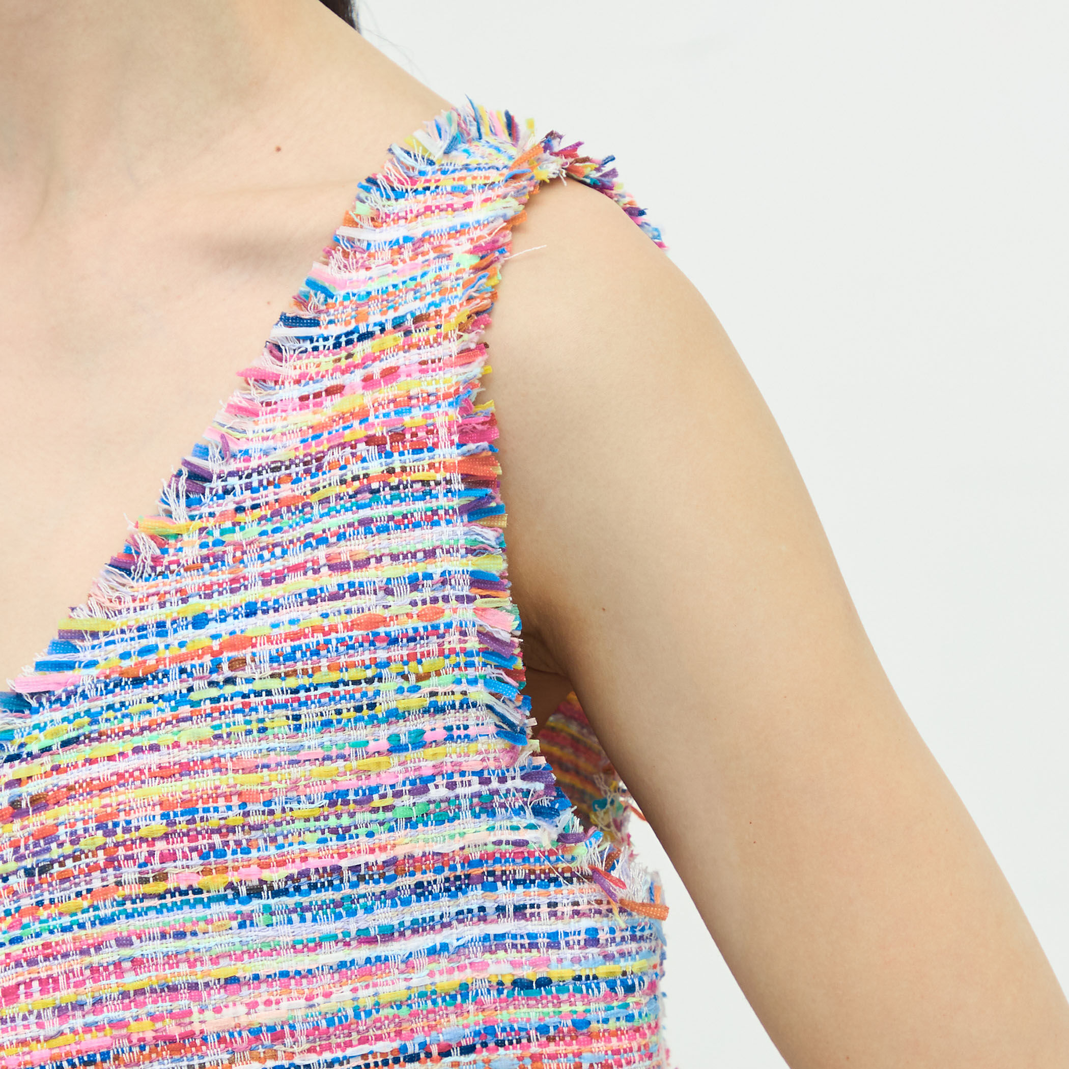 マルチカラーツイード スリーブレスプルオーバー｜トゥモローランド