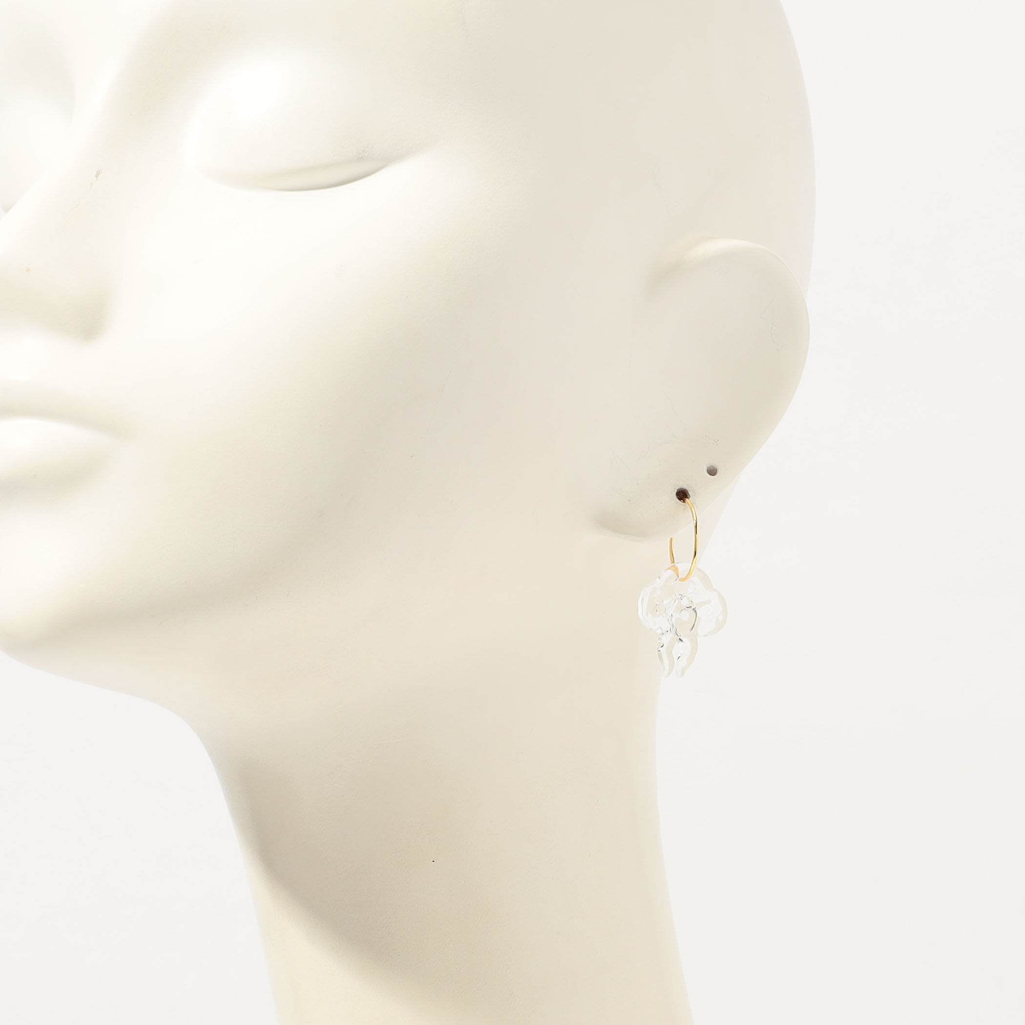 LEVENS JEWELS BOW HOOP 片耳ピアス｜トゥモローランド 公式サイト