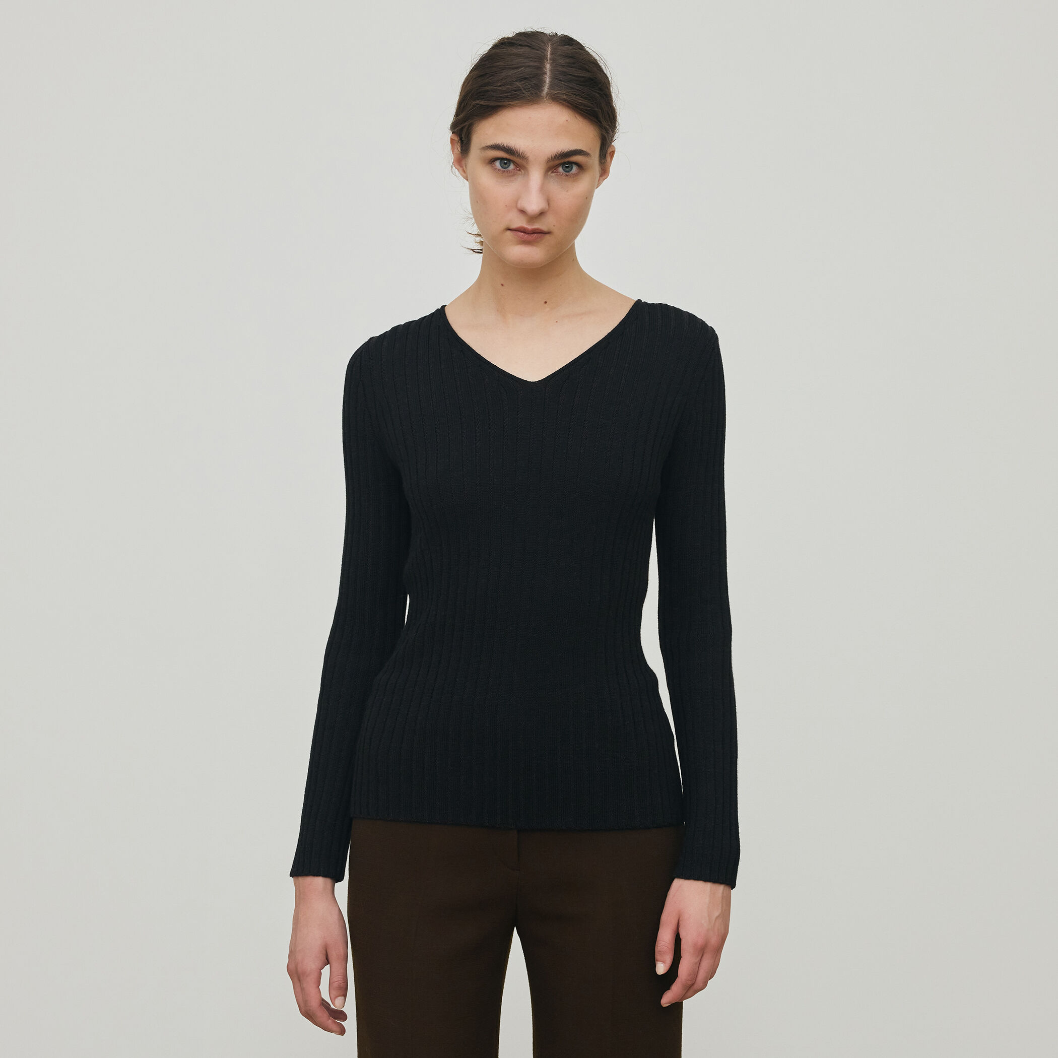 ウールリブ Vネックプルオーバー｜トゥモローランド 公式通販