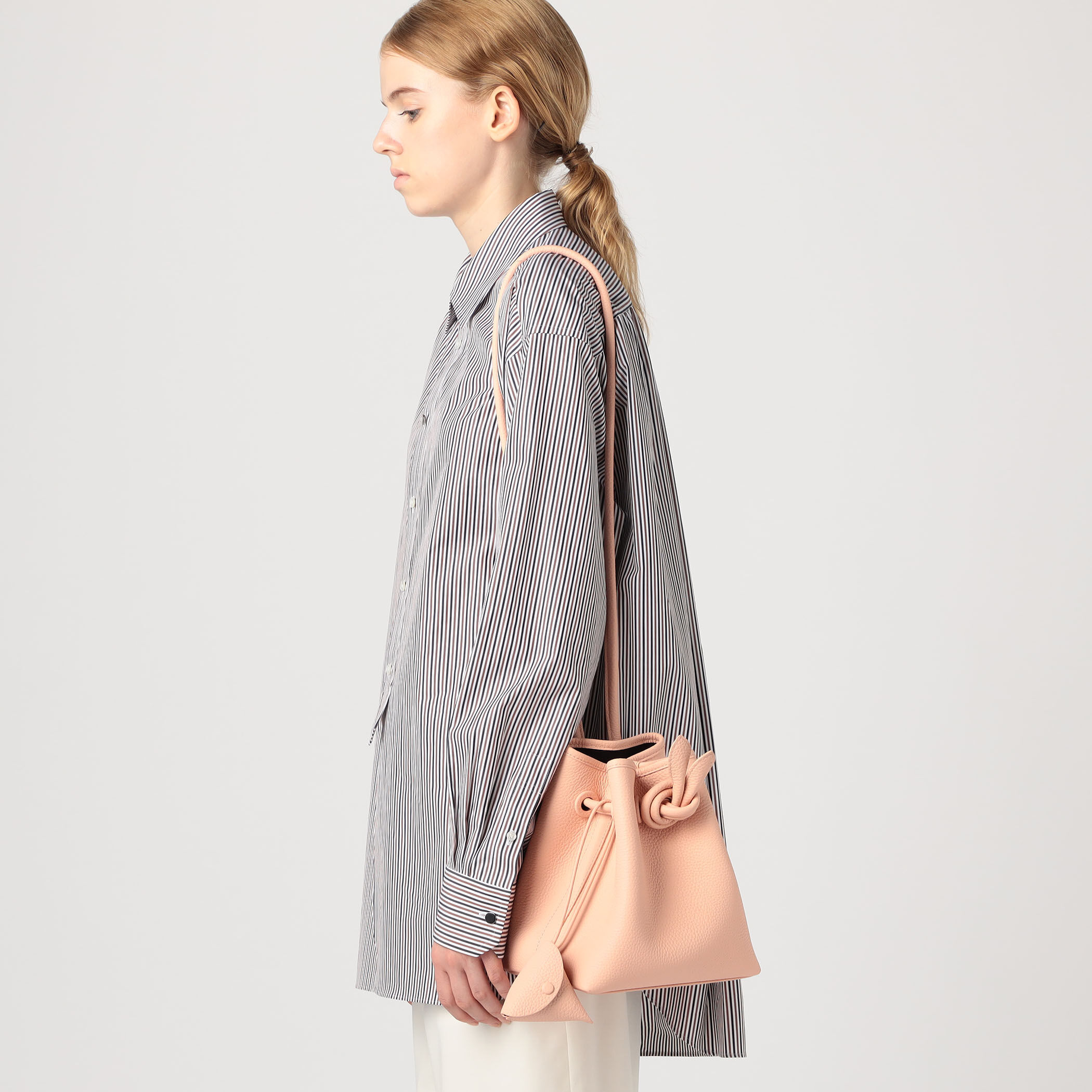 別注】VASIC BOND MINI CHARM バッグ｜トゥモローランド 公式通販