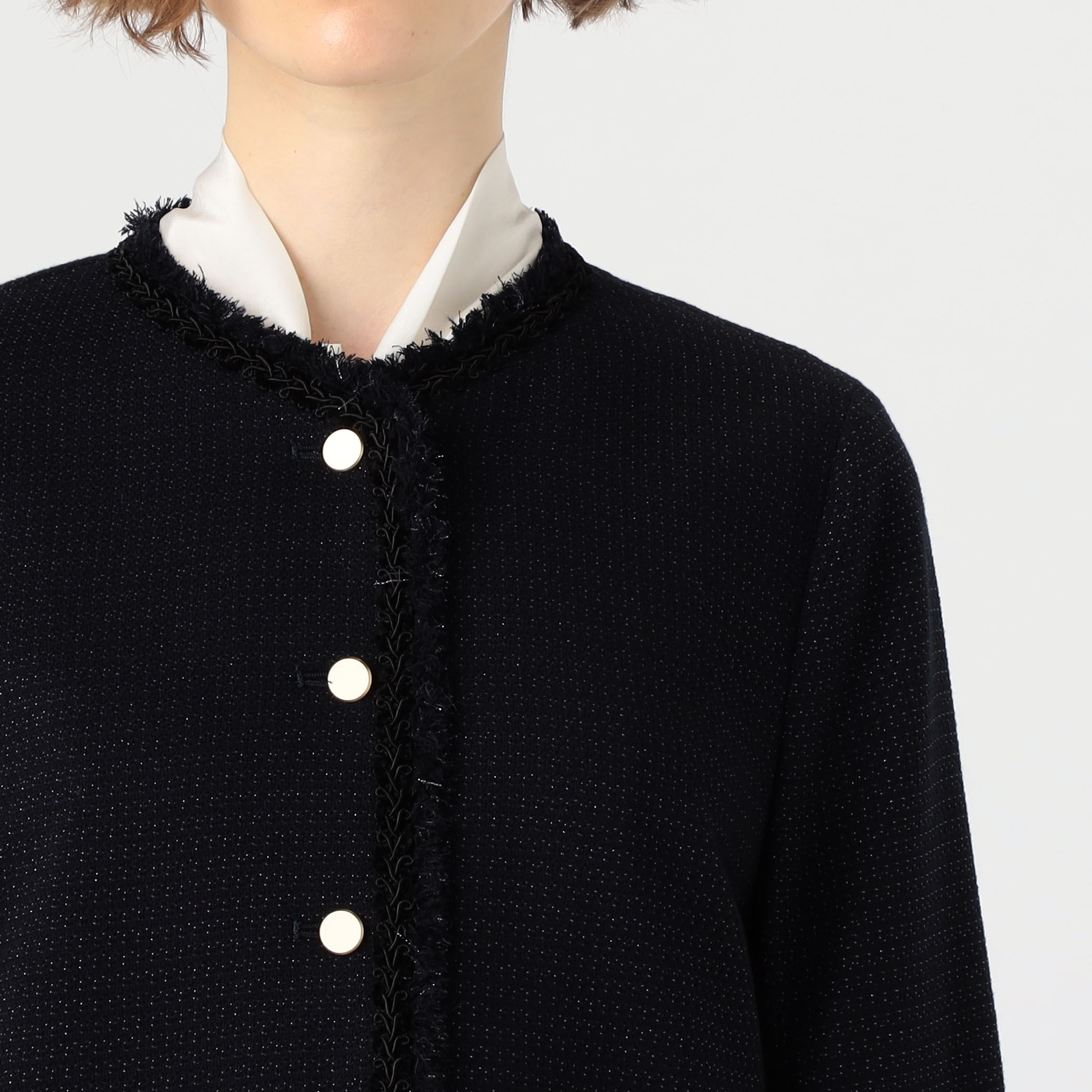 クレストドビー Vクルージャケット｜トゥモローランド 公式通販