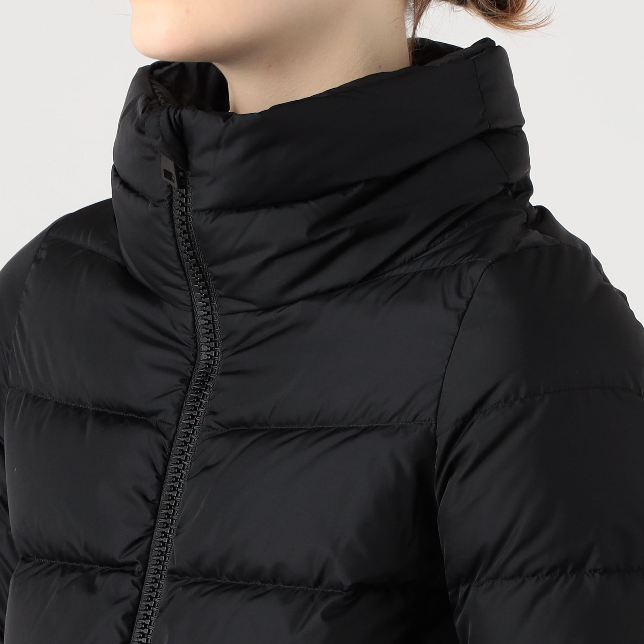 HERNO ヘルノ ダウンコート 黒 38(S位) 4111723O0003 ヘルノ(HERNO) ダウンコートレディース レディースダウンコート
