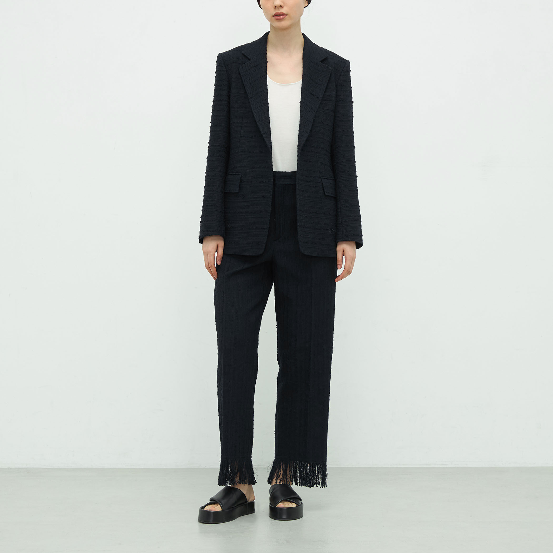 極美品 トゥモローランド コレクション レディース ツイード パンツスーツ SILK AIR GREY ノッチドカラージャケット｜トゥモローランド