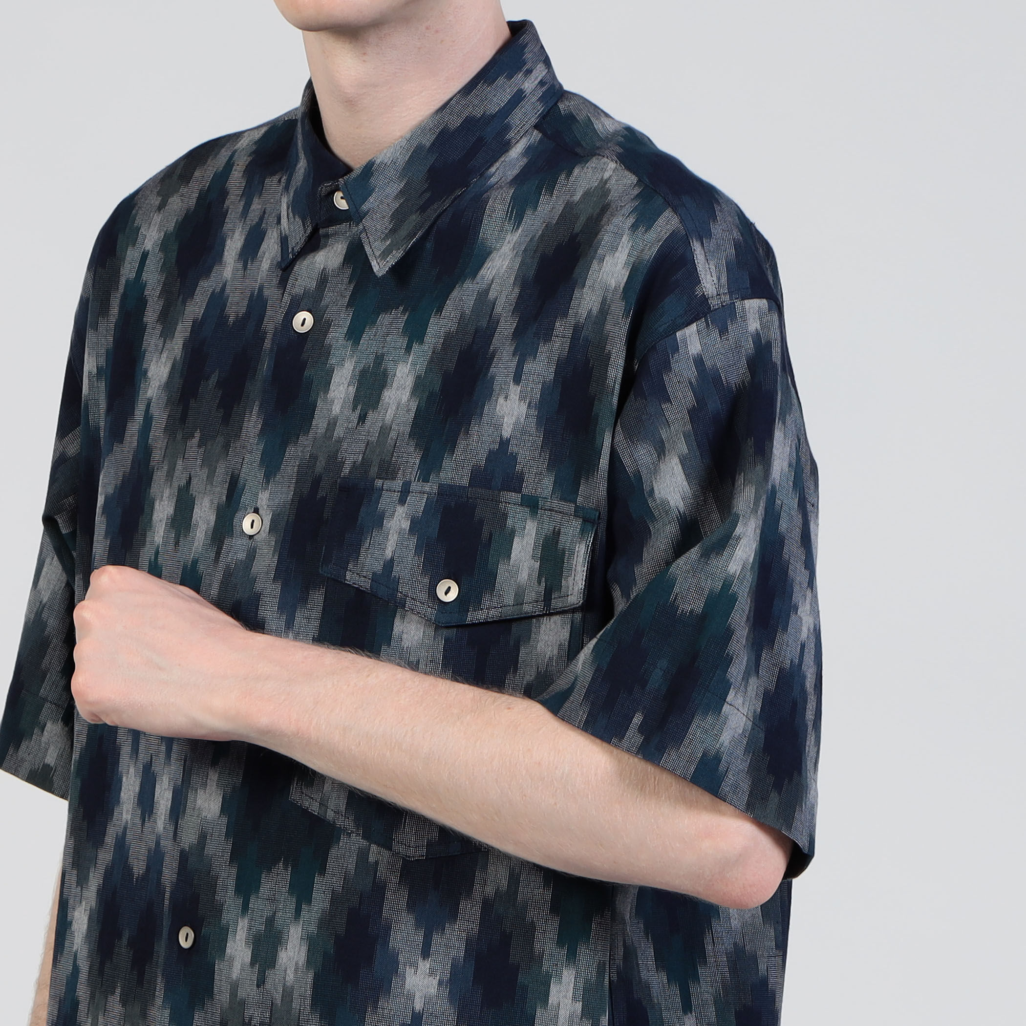 コットン ダイヤモンドジャガード レギュラーカラーシャツ