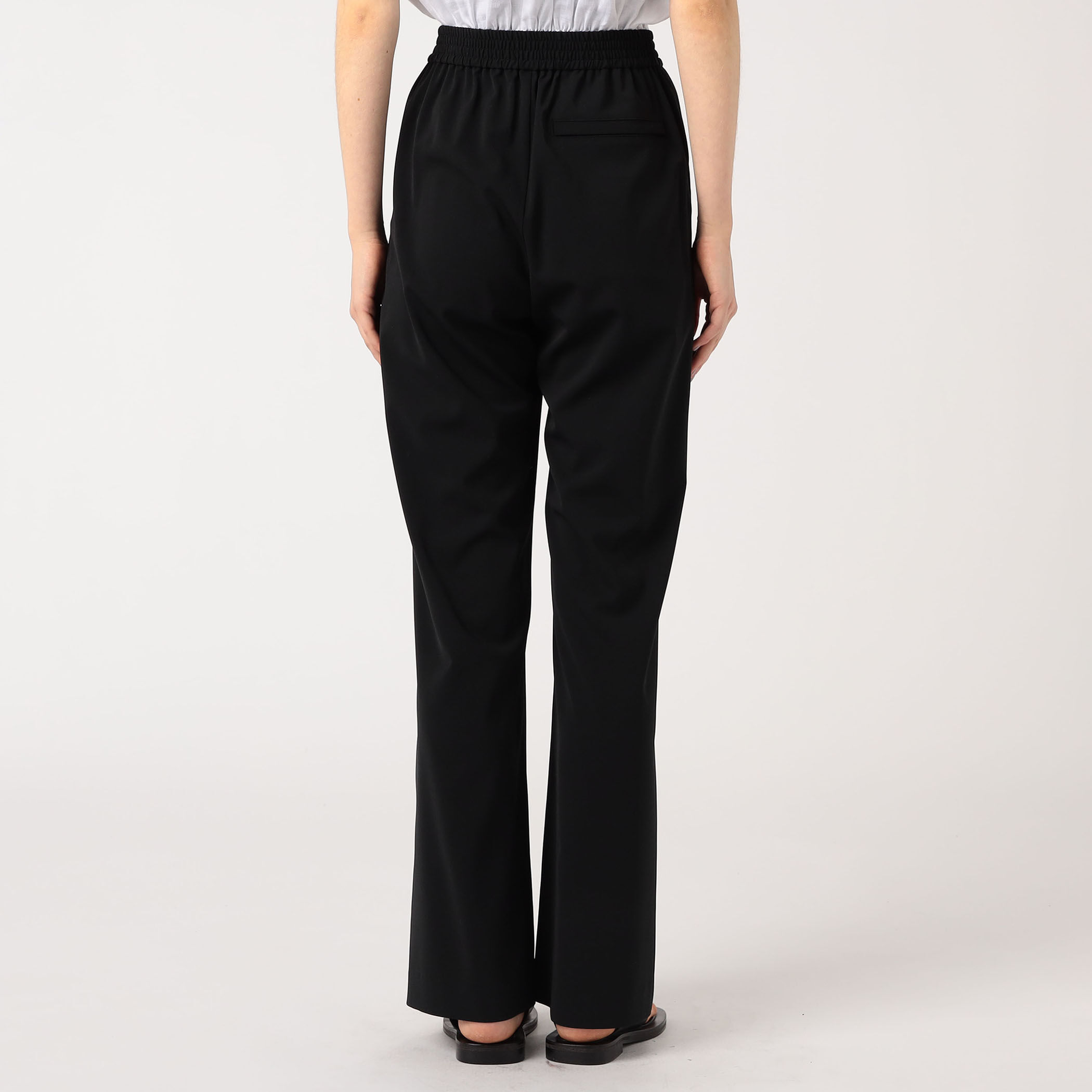 HYKE STRETCH WIDE LEG PANTS｜トゥモローランド 公式通販