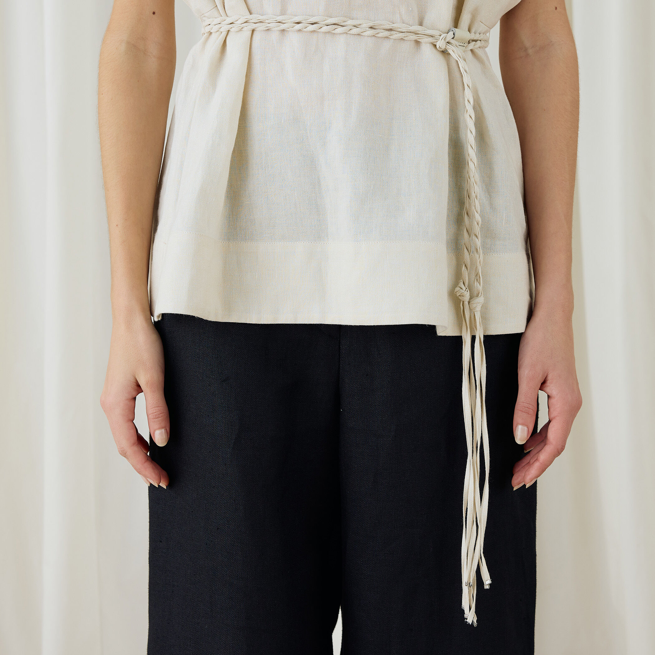 DES PRES スパークリネン ピンタックスリーブブラウス 【公式通販】