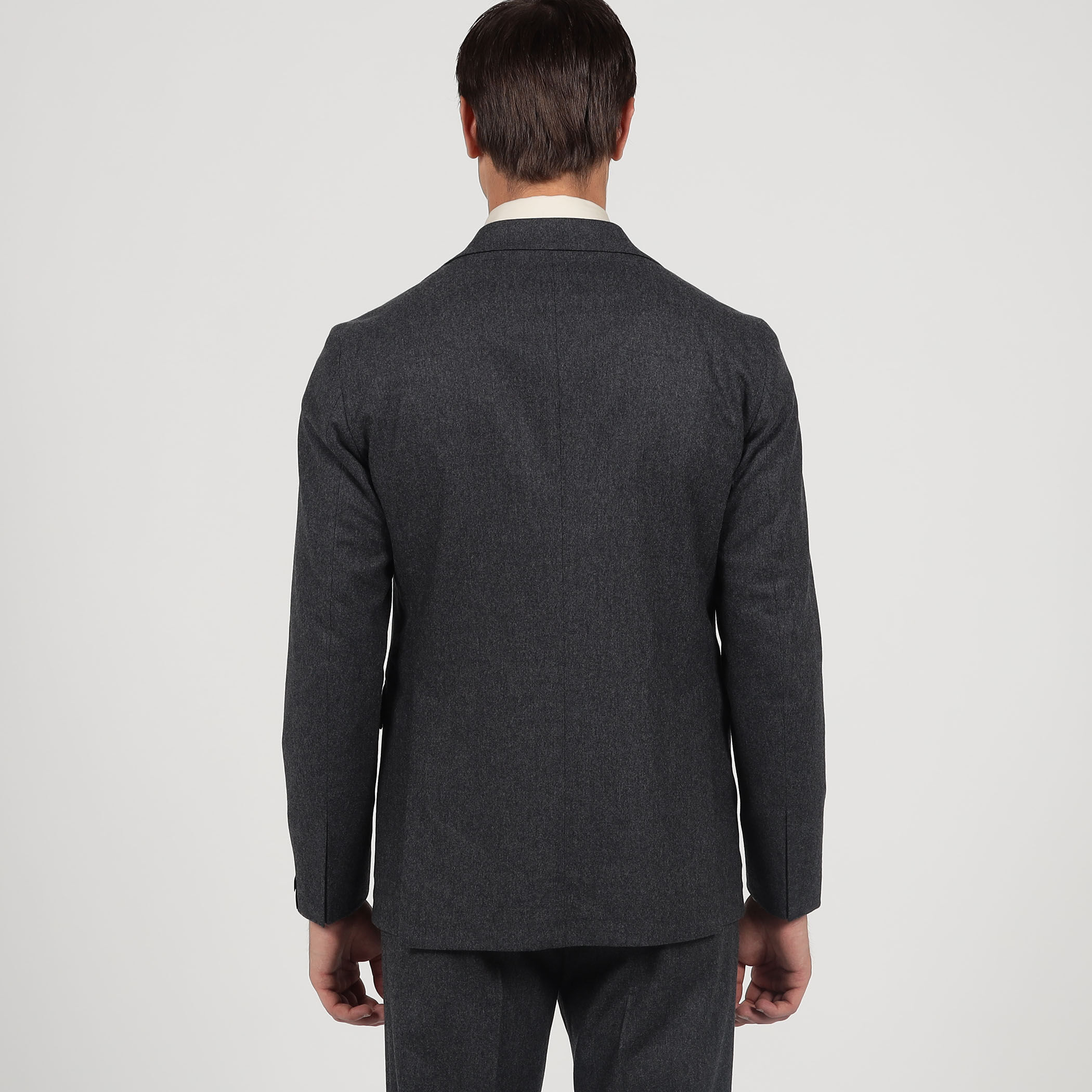 別注】TAGLIATORE ウールサキソニー シングルブレステッド2Bスーツ