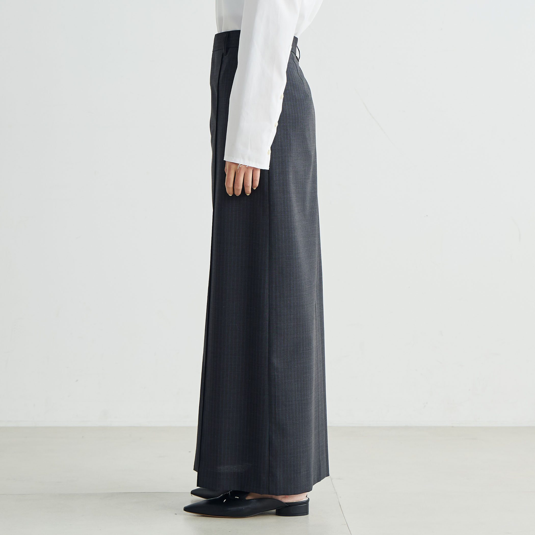 ウールストライプ ロングスカート｜トゥモローランド 公式通販