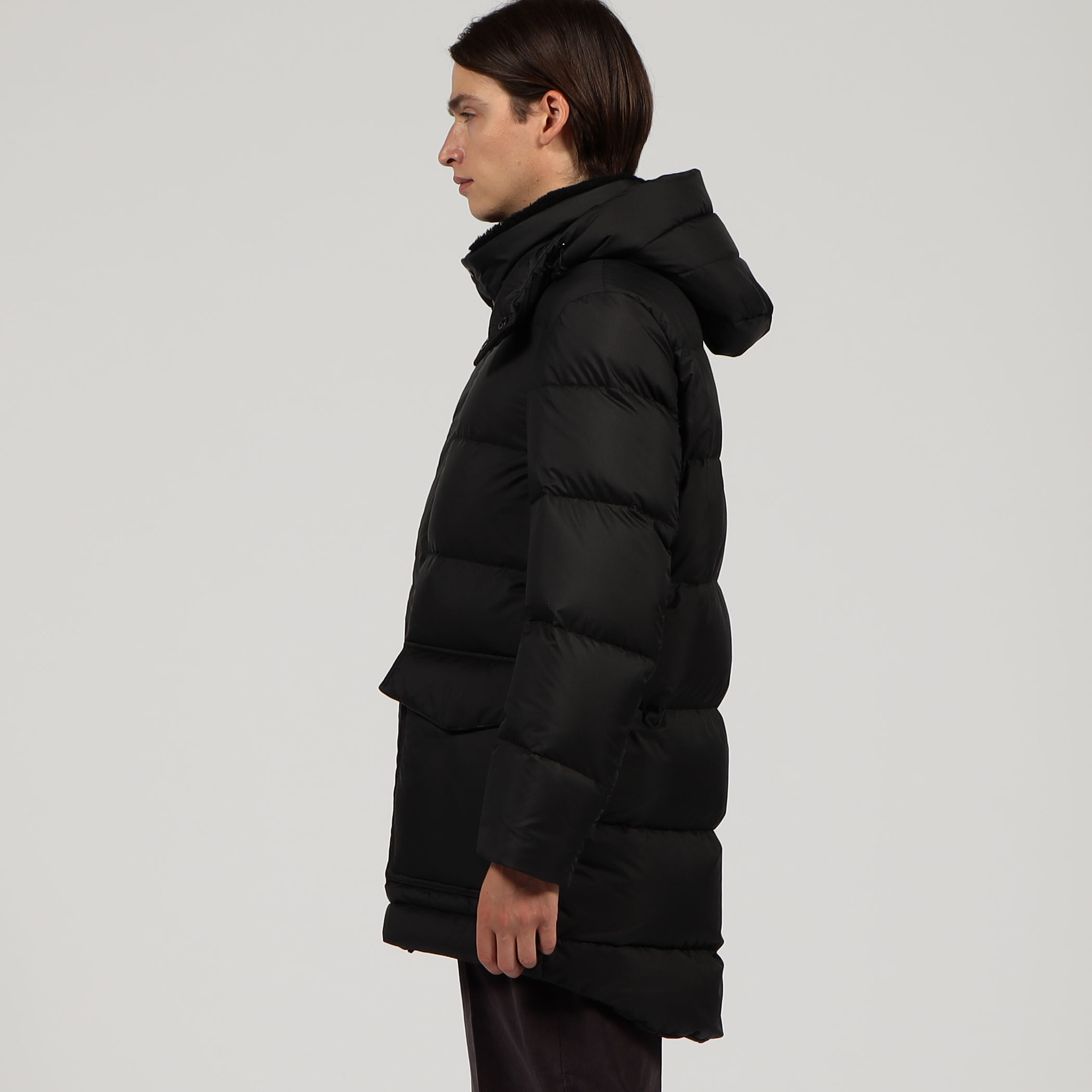 EMMETI／エンメティ　ベルテッドダウンコート 別注】EMMETI ナイロン フーデットダウンコート｜トゥモローランド