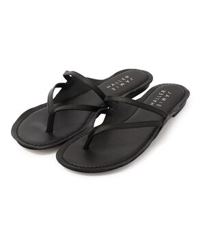 JAMIE HALLER The Thong レザートング