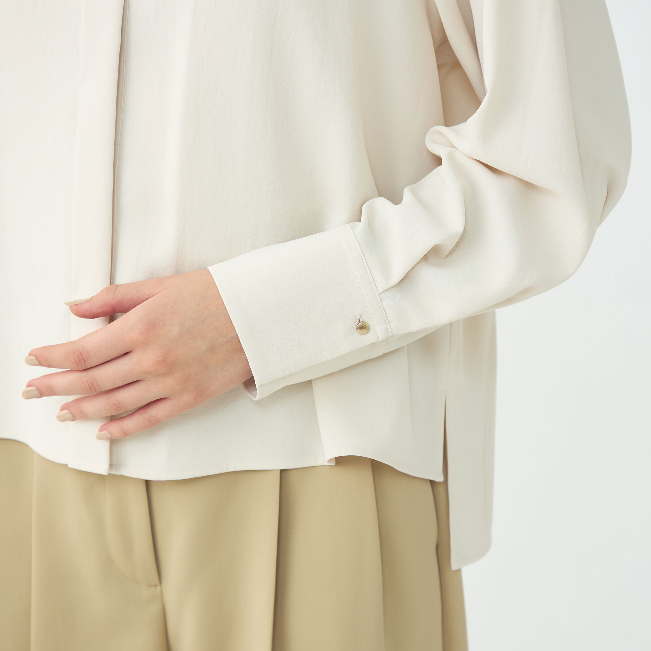 WEB先行予約】サンディジョーゼット ボックスシルエットブラウス