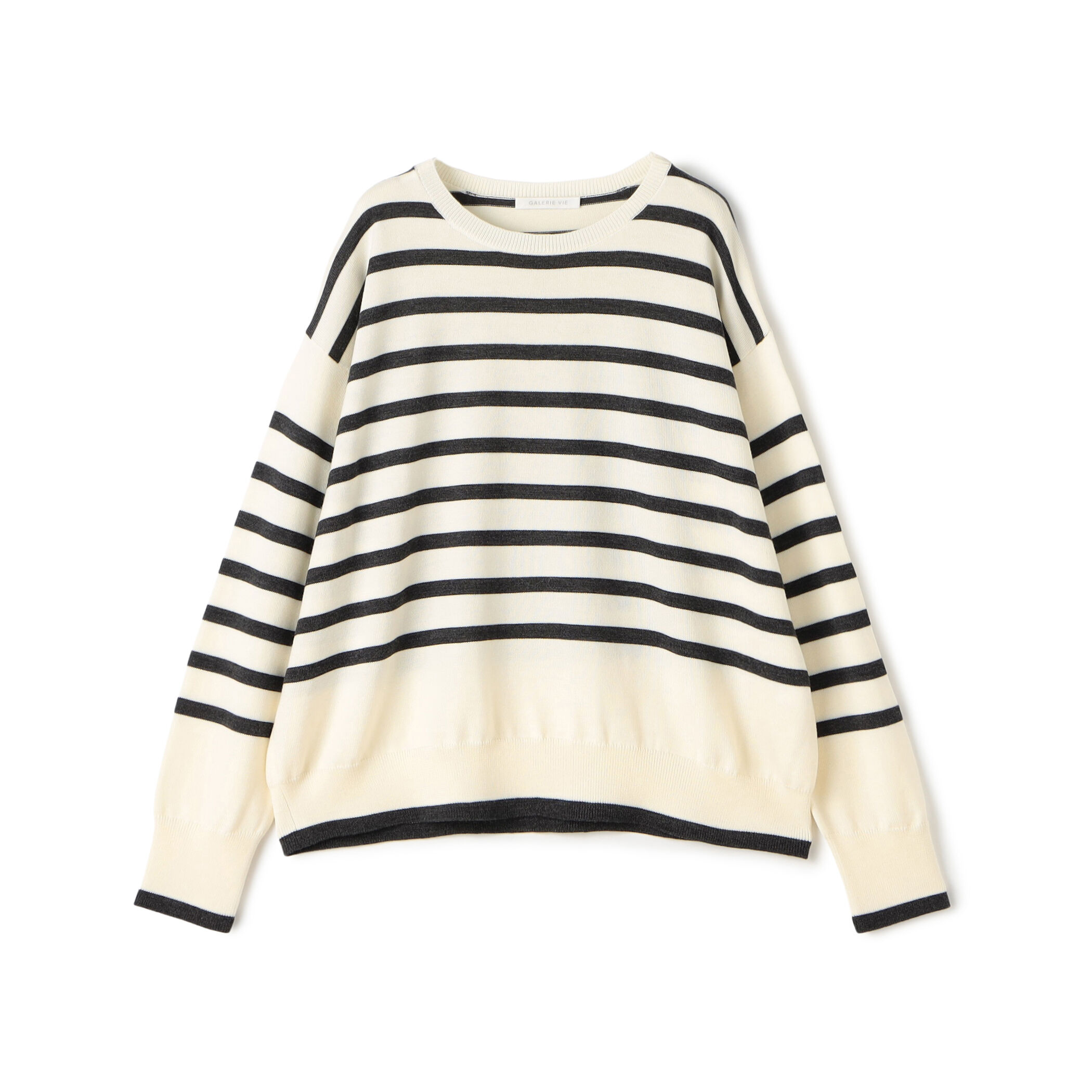 ウーステッドウール ラウンドネックプルオーバー｜トゥモローランド