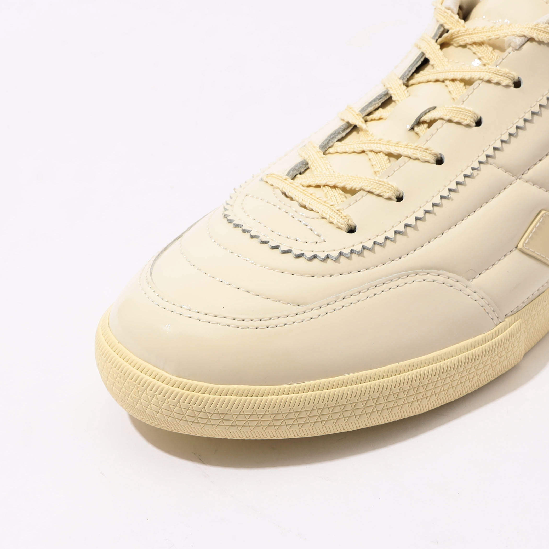 VEJA PANENKA PATENT スニーカー｜トゥモローランド 公式サイト