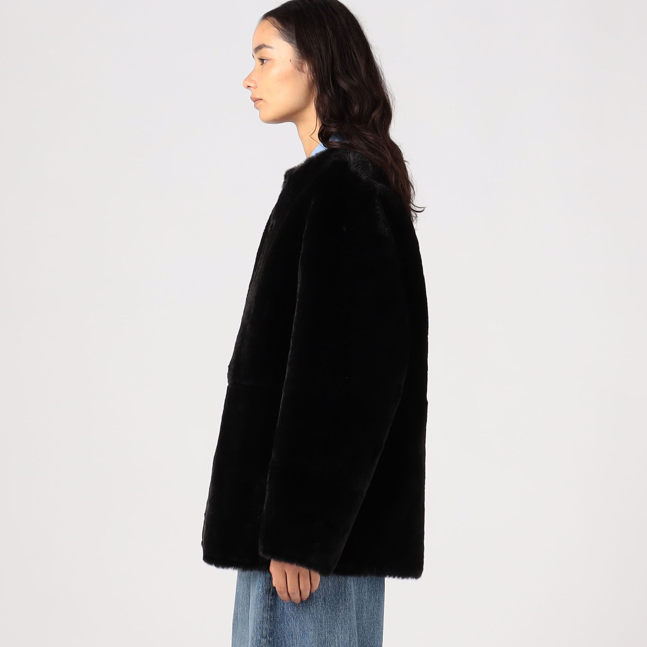 フェイクムートン リバーシブルショートコート｜トゥモローランド 公式通販