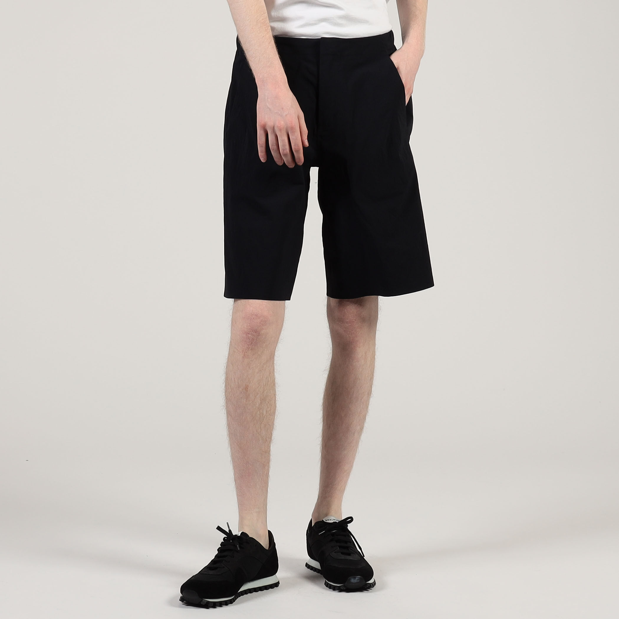 25ss新品 ARC'TERYX VEILANCE ショーツ M fit=scale-down,w=1200