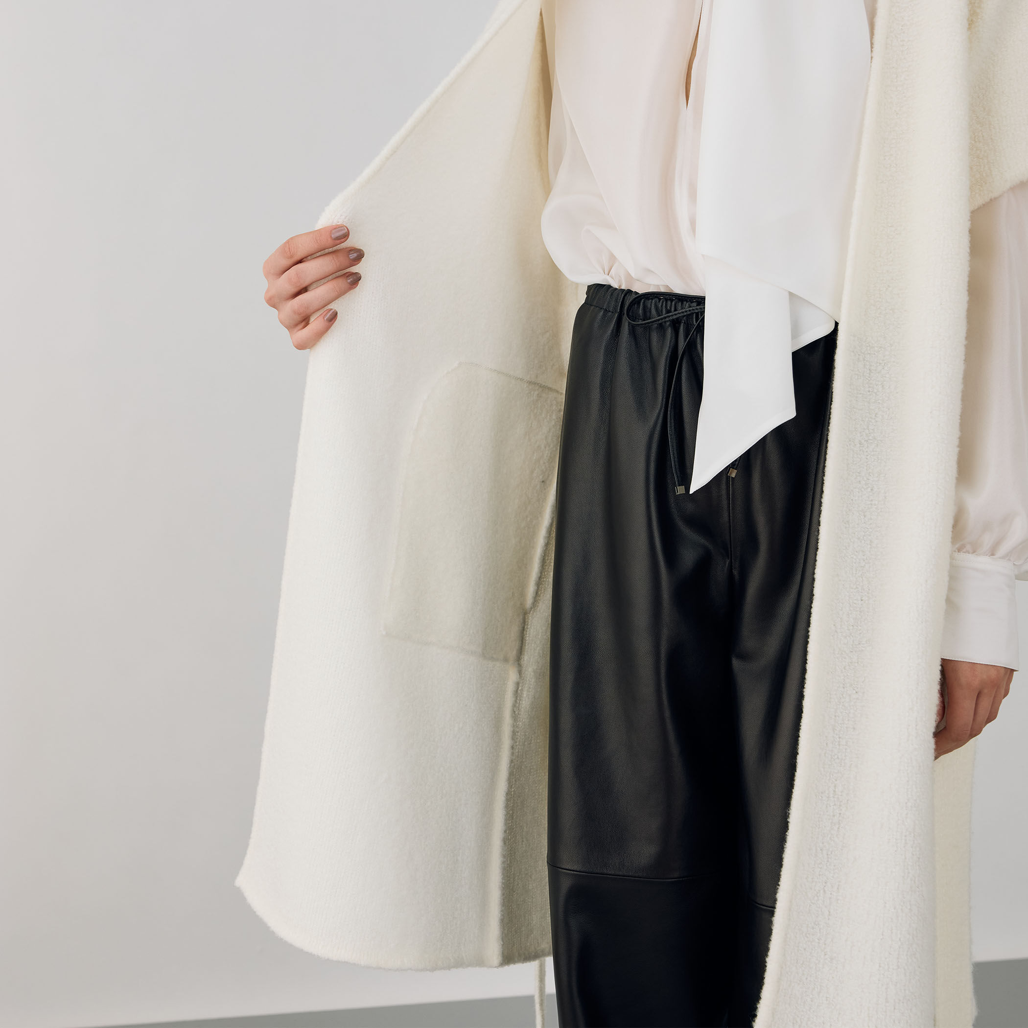 パイルステッチ ベルテッドジレ｜トゥモローランド 公式通販