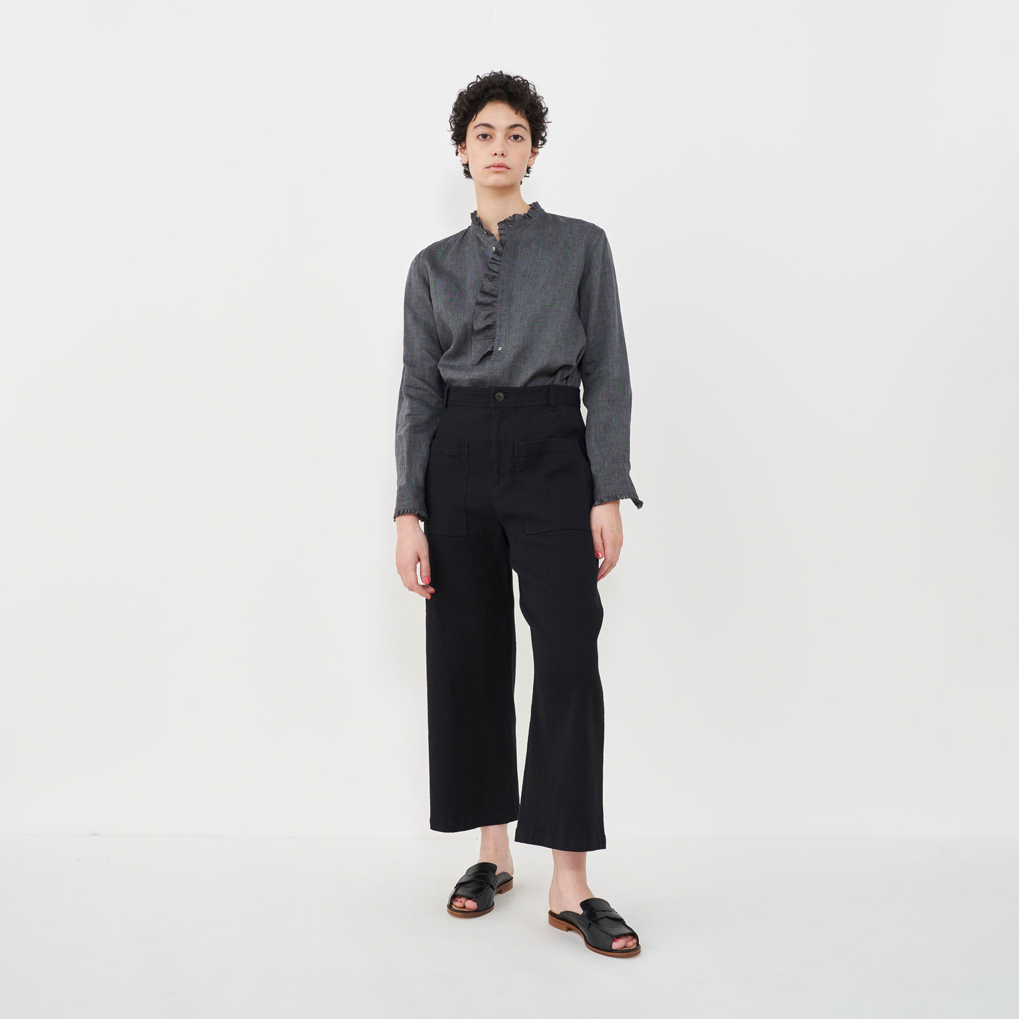 コットンリネンストレッチ クロップドパンツ｜トゥモローランド