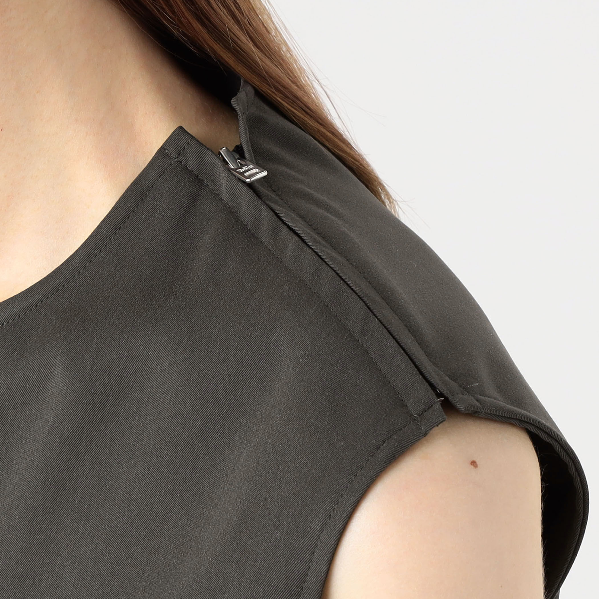 □Edition×THE RERACS Collaboration Label GUNFLAP ALL IN ONE｜トゥモローランド 公式通販