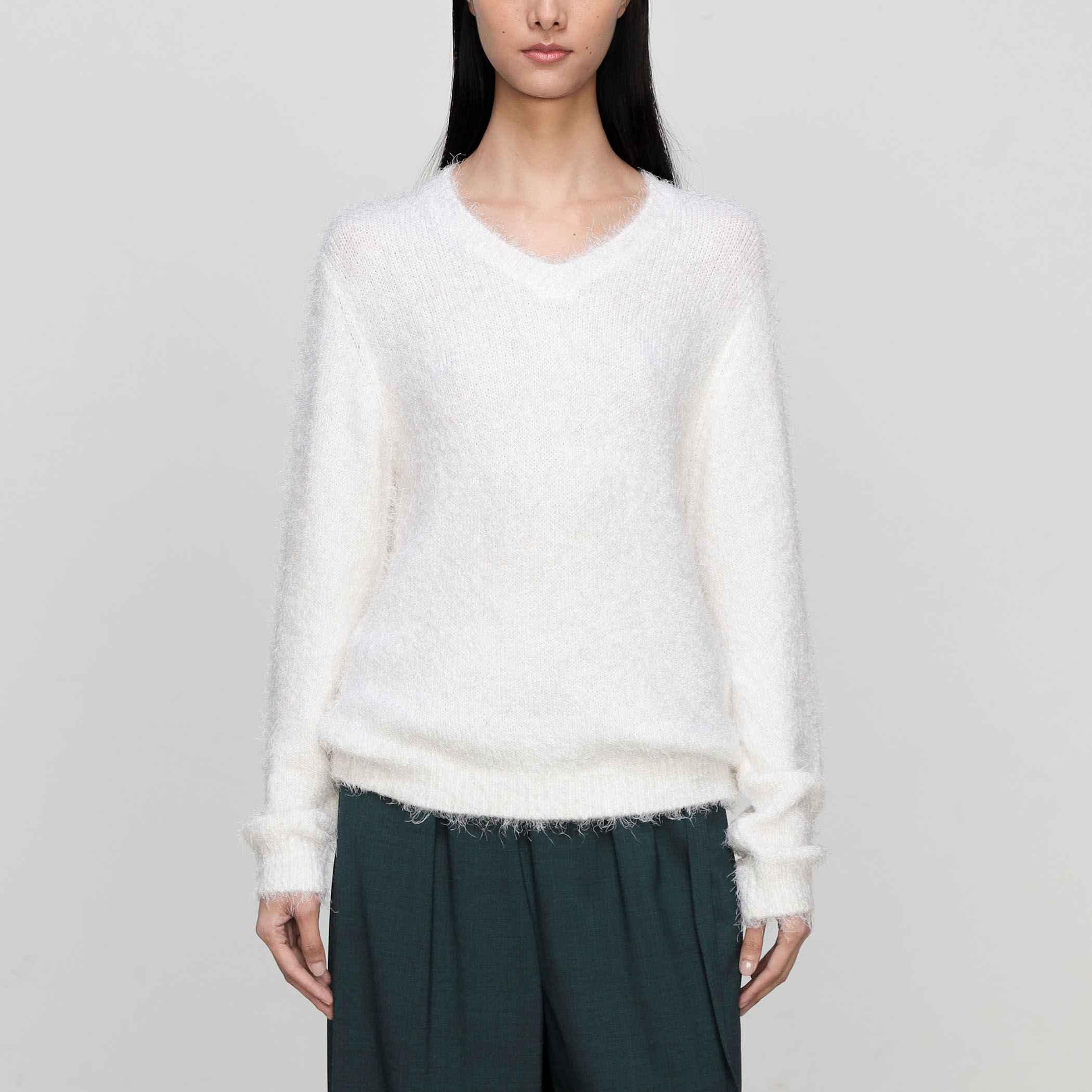 極美品☆ADORE キュプラスタービッグニットプルオーバー Vネック　アドーア 23AW＊Wings掲載＊【80周年記念アイテム】スノーレオパード