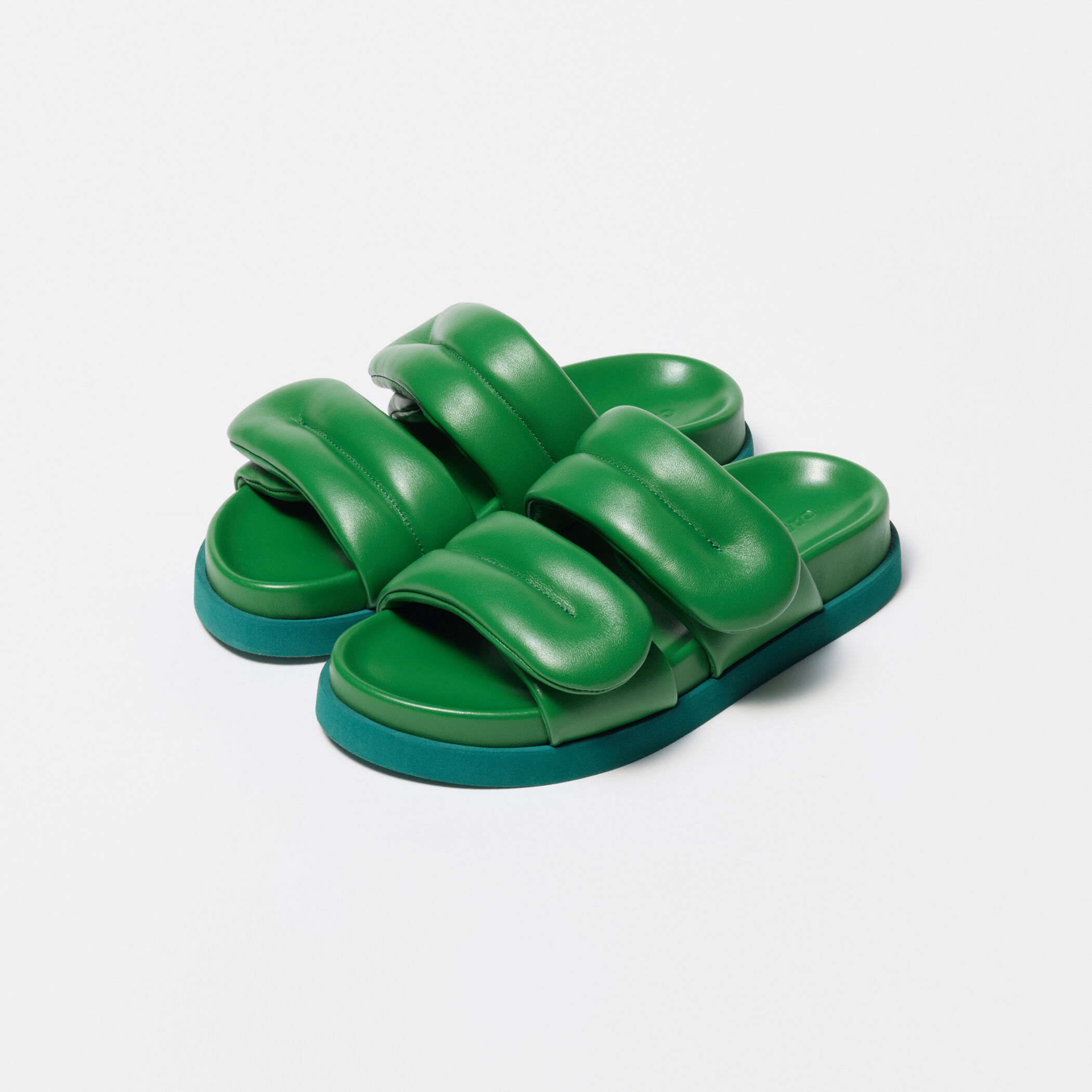 CABaN by Patricia Urquiola ダブルストラップサンダル